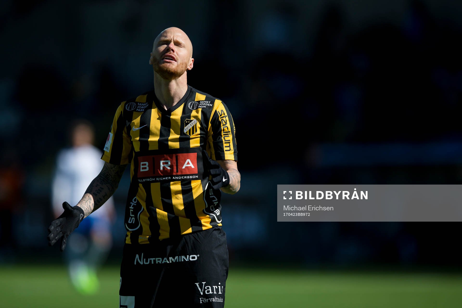 Häckens Alexander Farnerud deppar