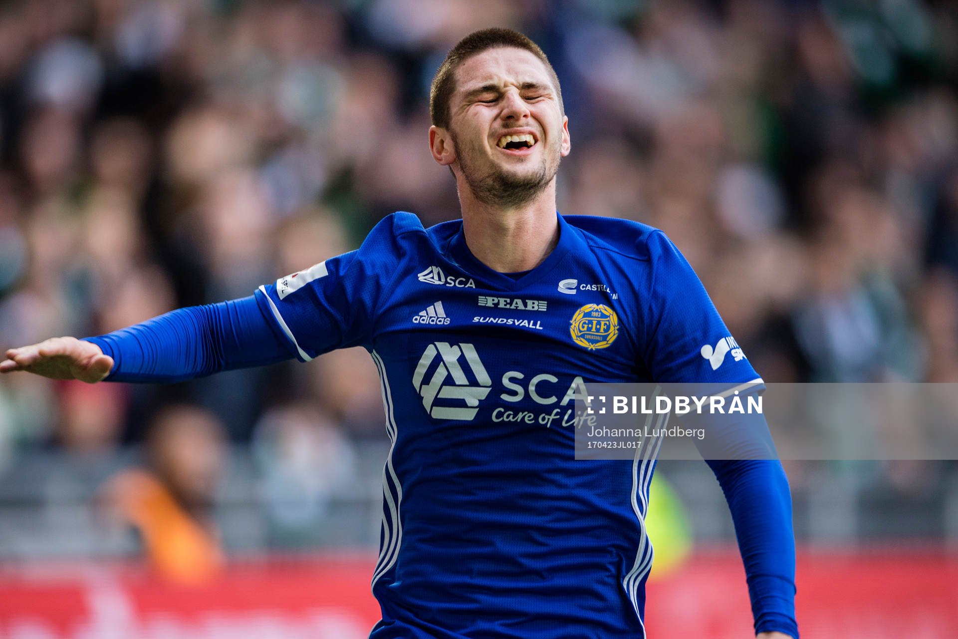 Sundsvalls Kristinn Freyr Sigurdsson reagerar