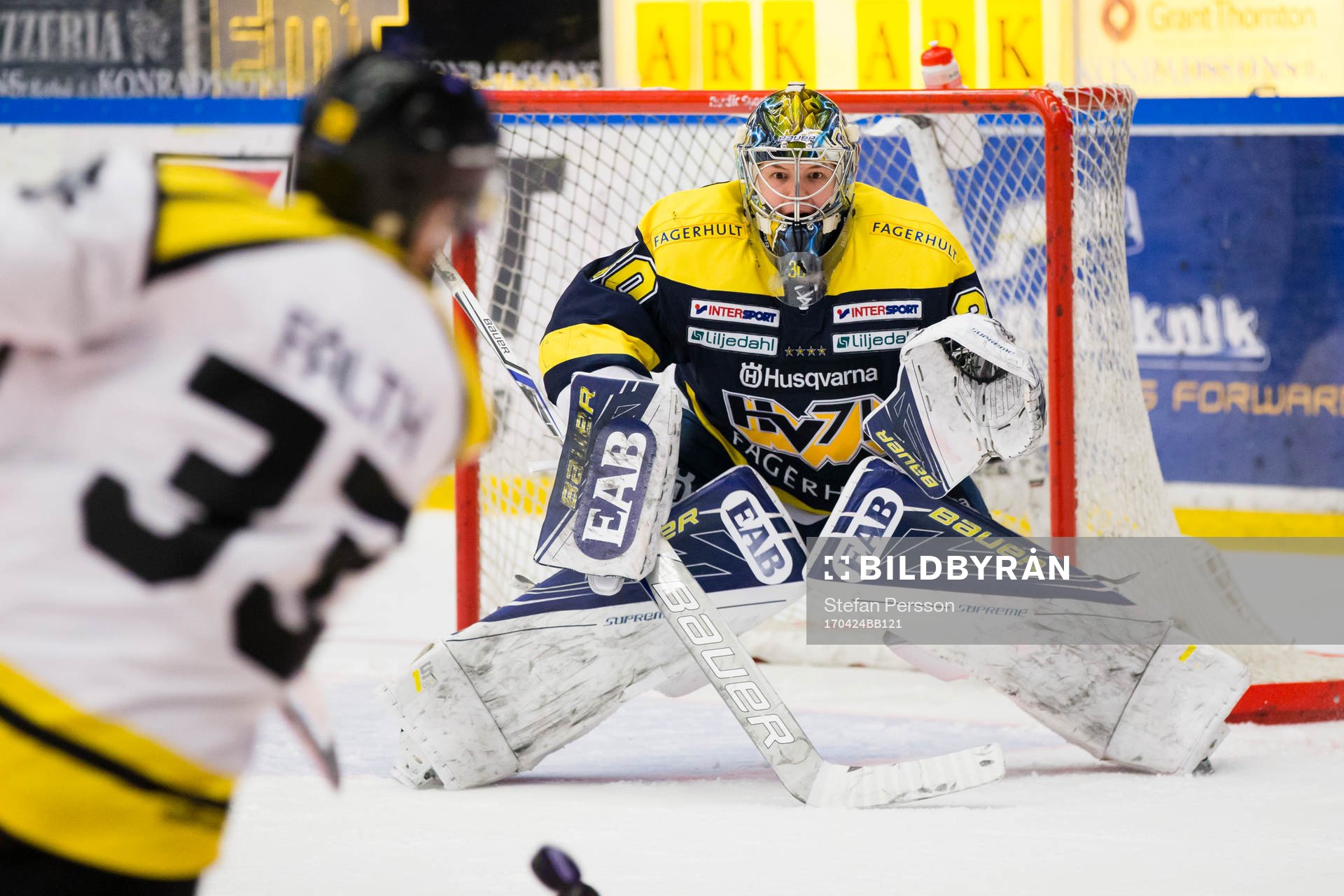 s målvakt Linus Söderström