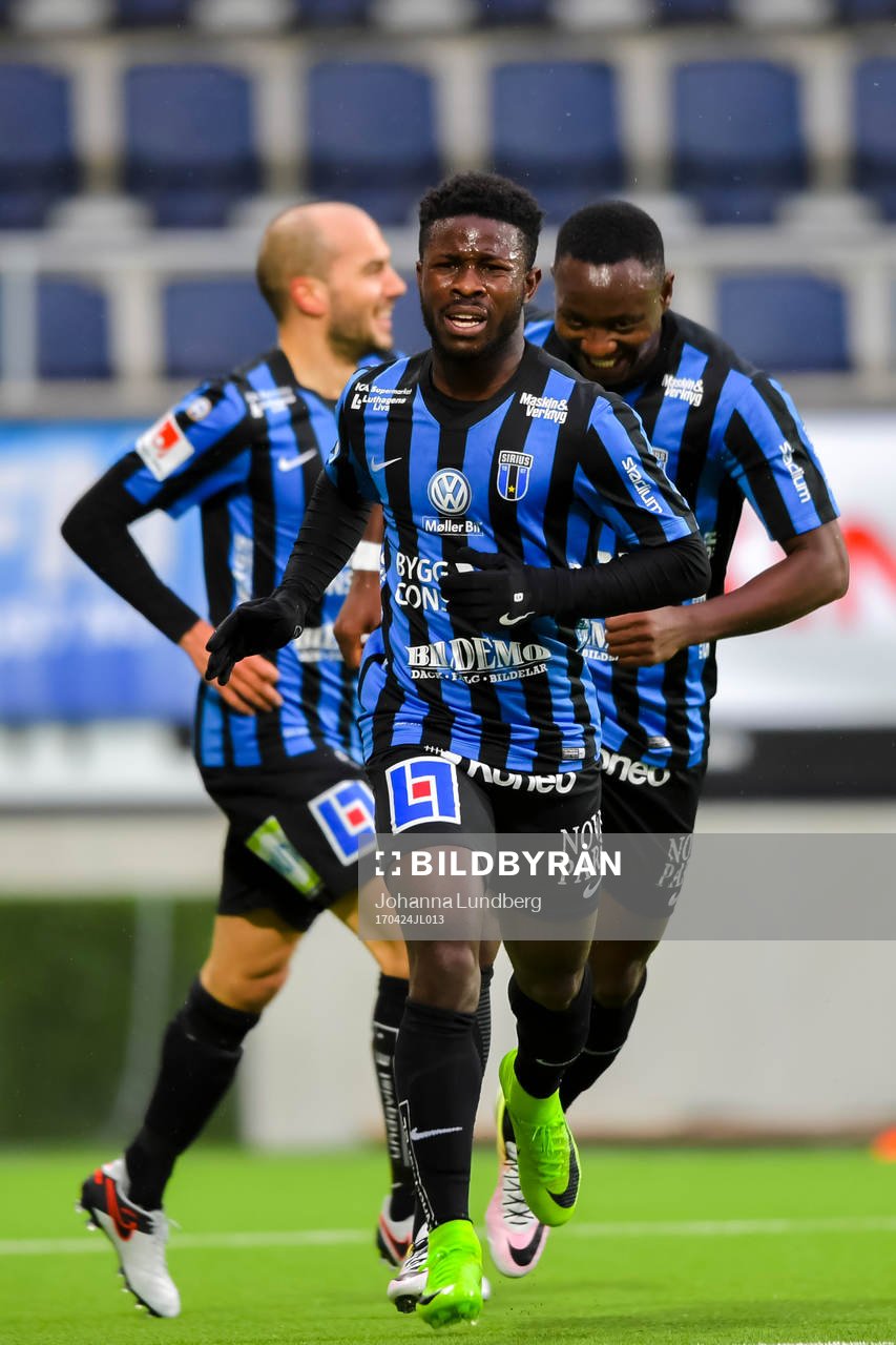 Sirius Kingsley Kofi Sarfo jublar