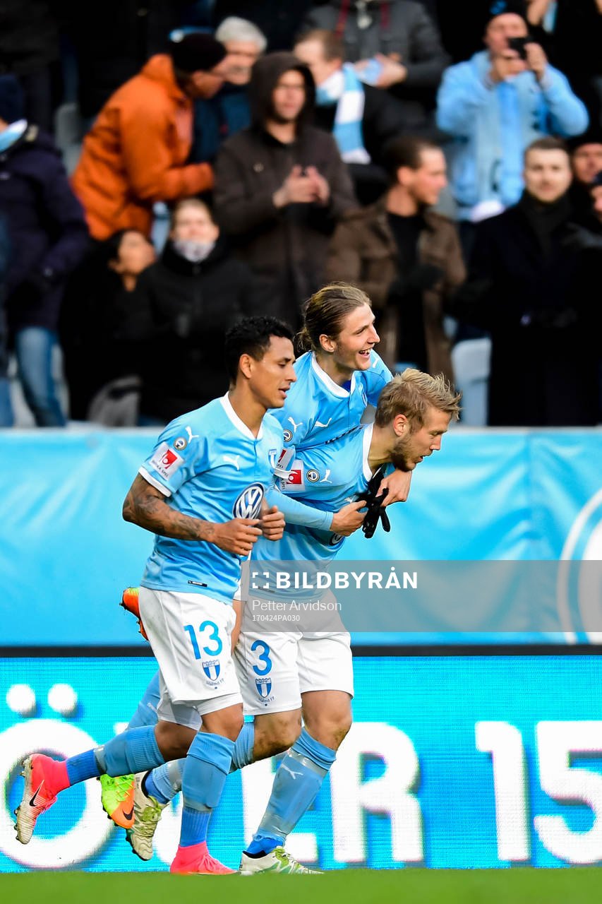Malmö FFs Anton Tinnerholm jublar