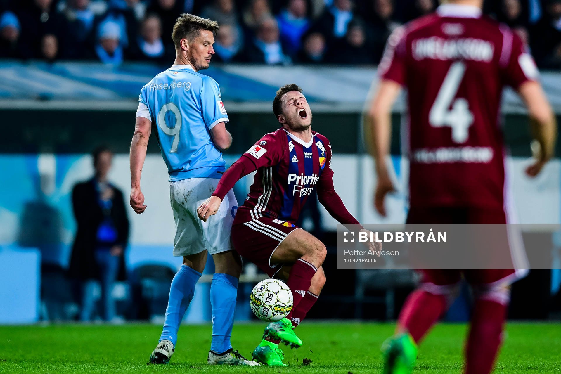 Malmö FFs Markus Rosenberg och Djurgårdens Kerim Mrabti