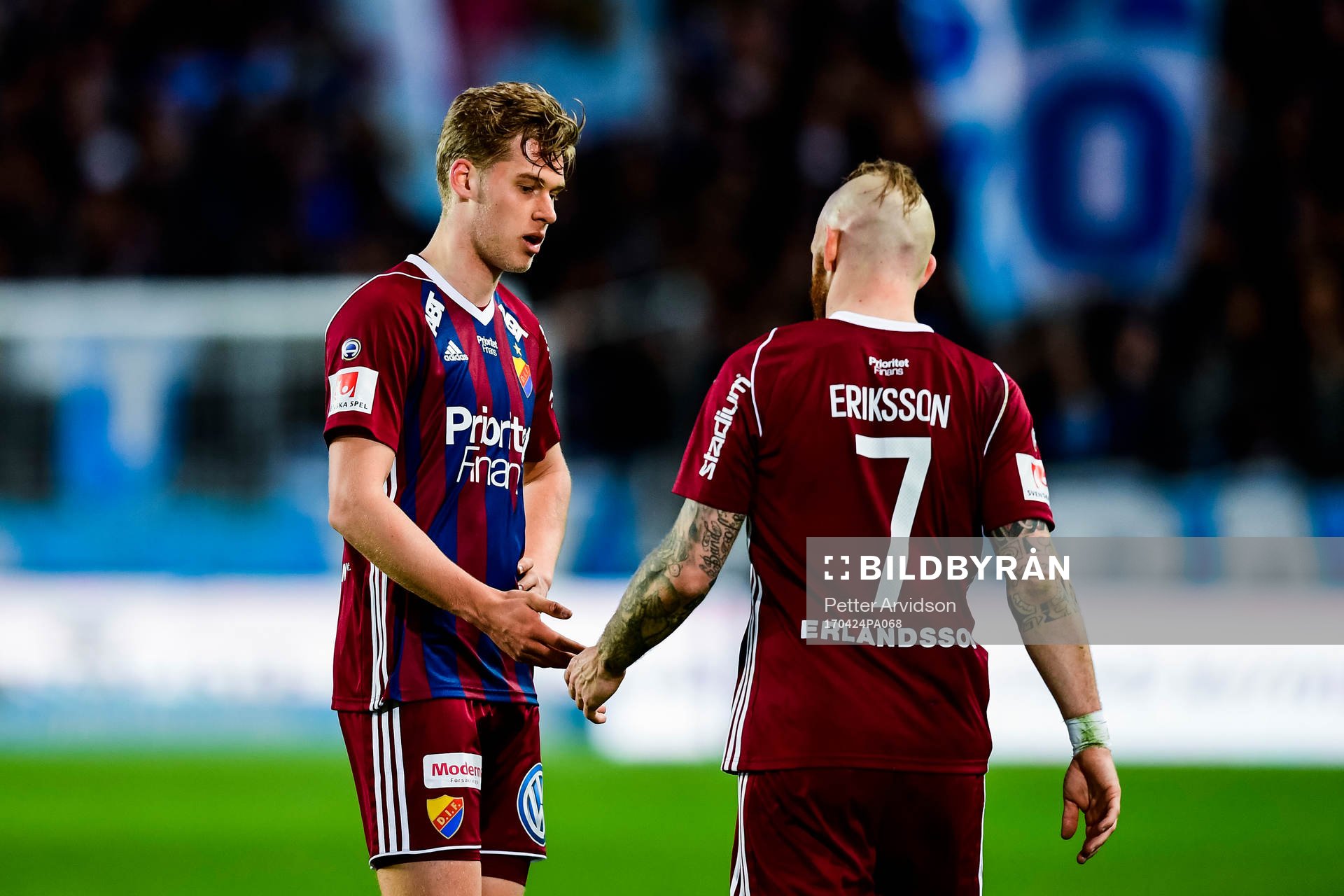 Djurgårdens Felix Beijmo  och Magnus Eriksson deppar