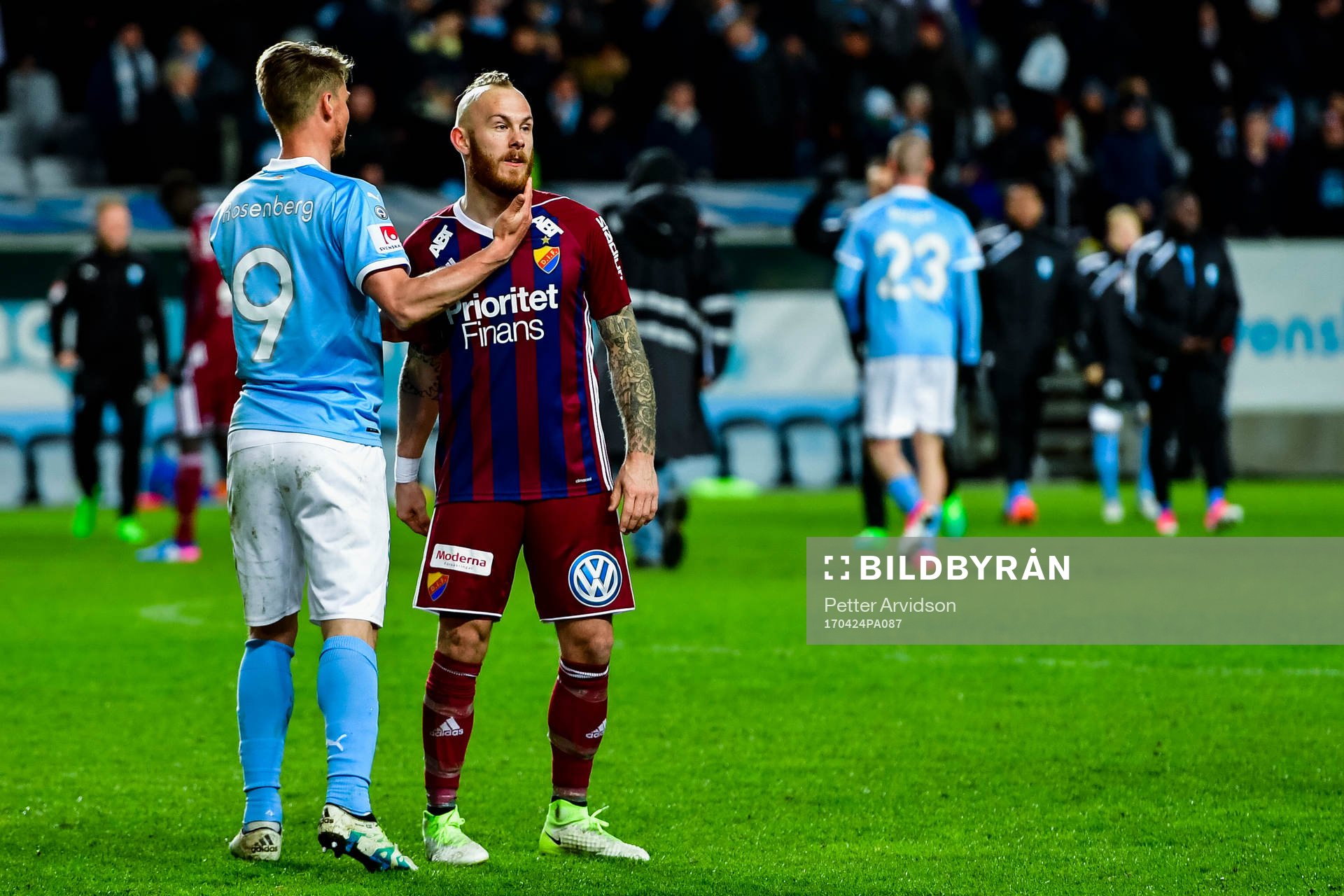 Malmö FFs Markus Rosenberg och Djurgårdens Magnus Eriksson