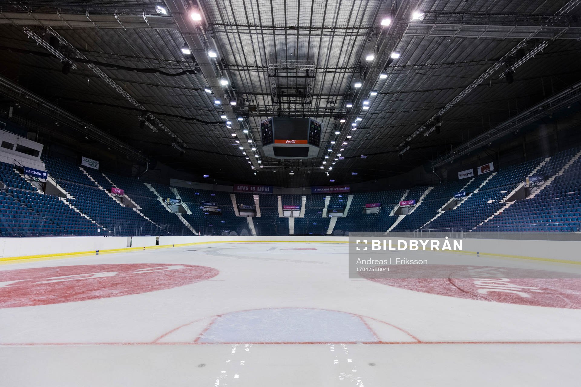 Interiör av Hovet innan en träning med Sveriges