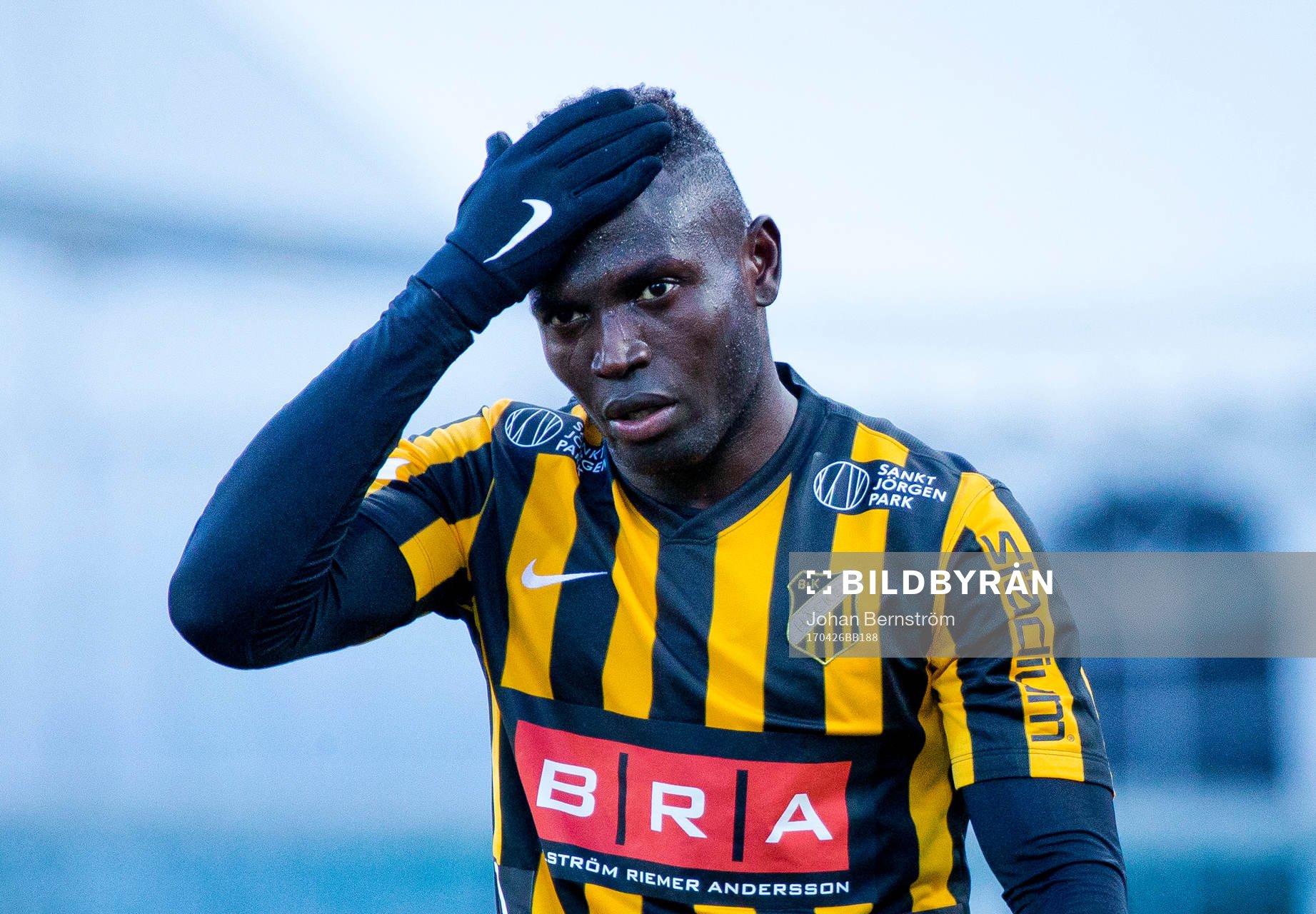 Häckens Alhassan Kamara deppar