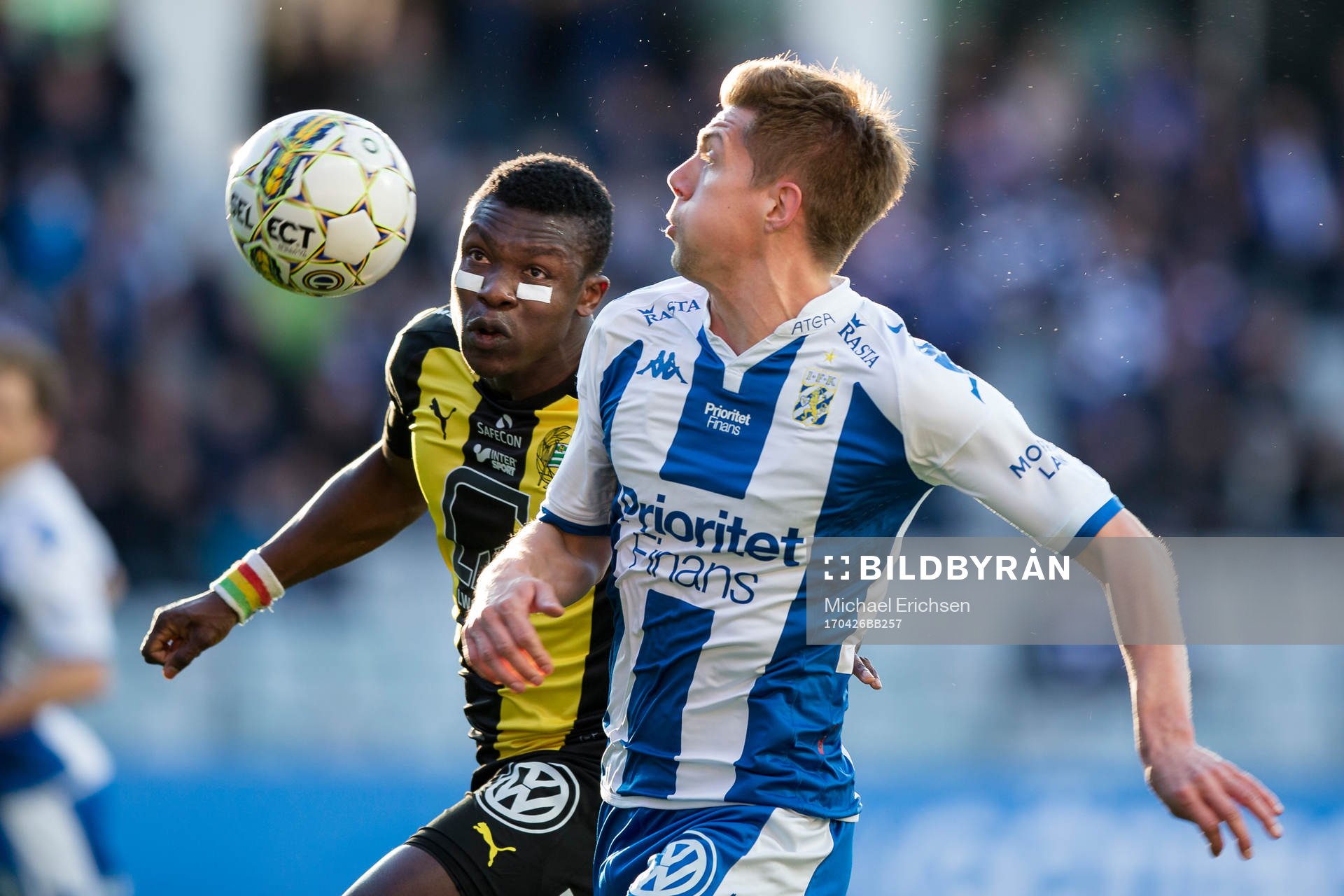 Hammarbys Joseph Aidoo och IFK Göteborgs Mikael Boman
