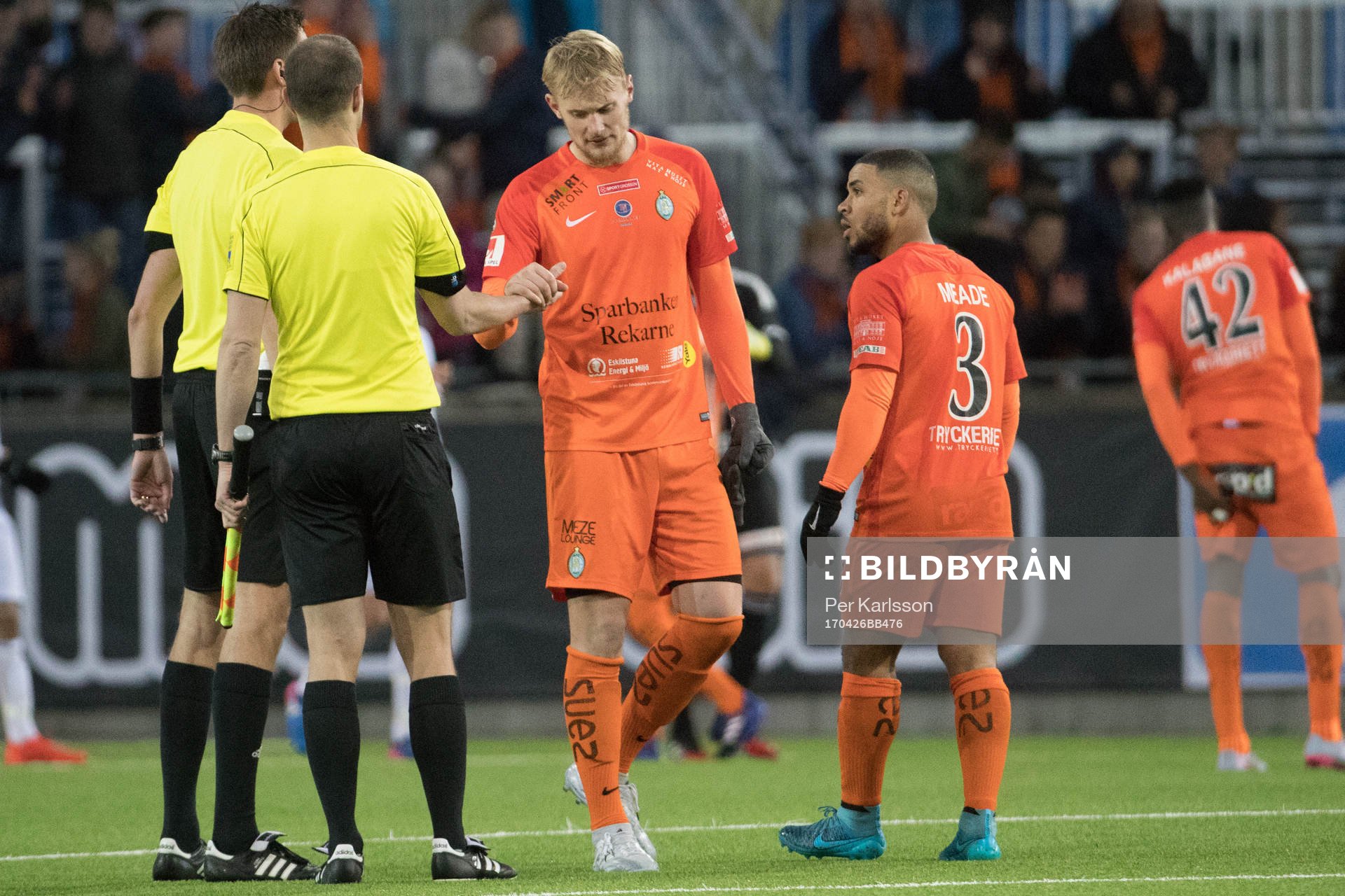 AFC Eskilstunas Ludvig Öhman och Jernade Meade deppar och