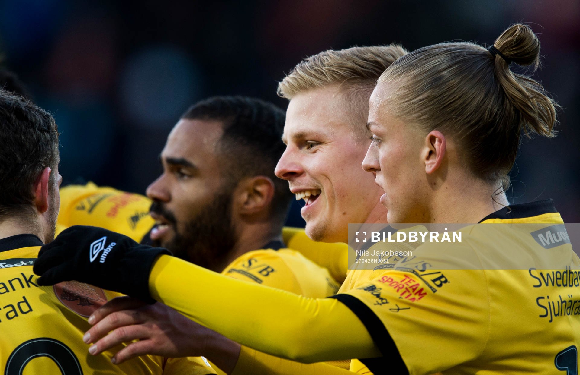 Elfsborgs Per Frick jublar efter att ha gjort 0-1 under fotbollsmatchen i Allsvenskan mellan GIF Sundsvall och Elfsborg den 26 april 2017 i Sundsvall.
