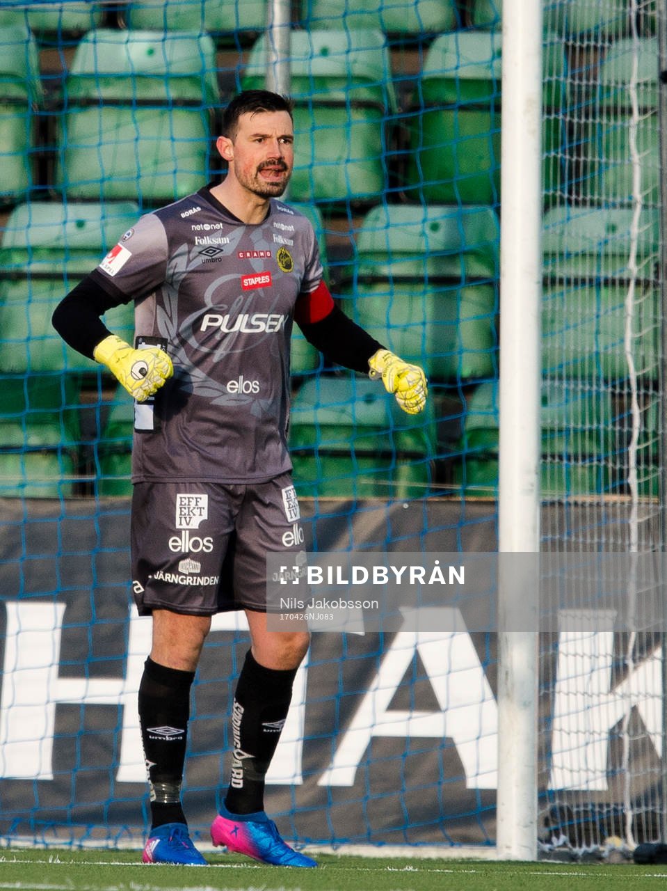 Elfsborgs målvakt Kevin Stuhr Ellegaard är inte helt
