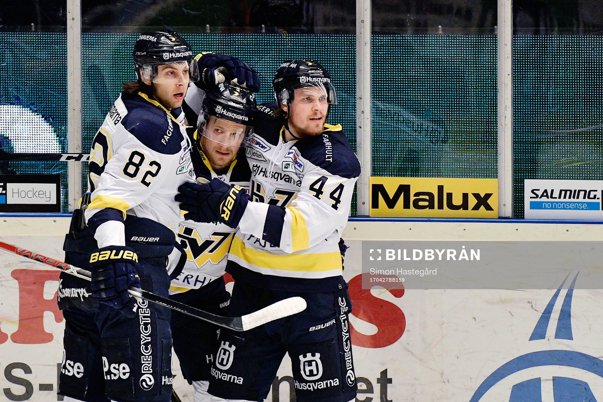 s Kevin Stenlund, Simon Önerud och Mikko Lehtonen jublar