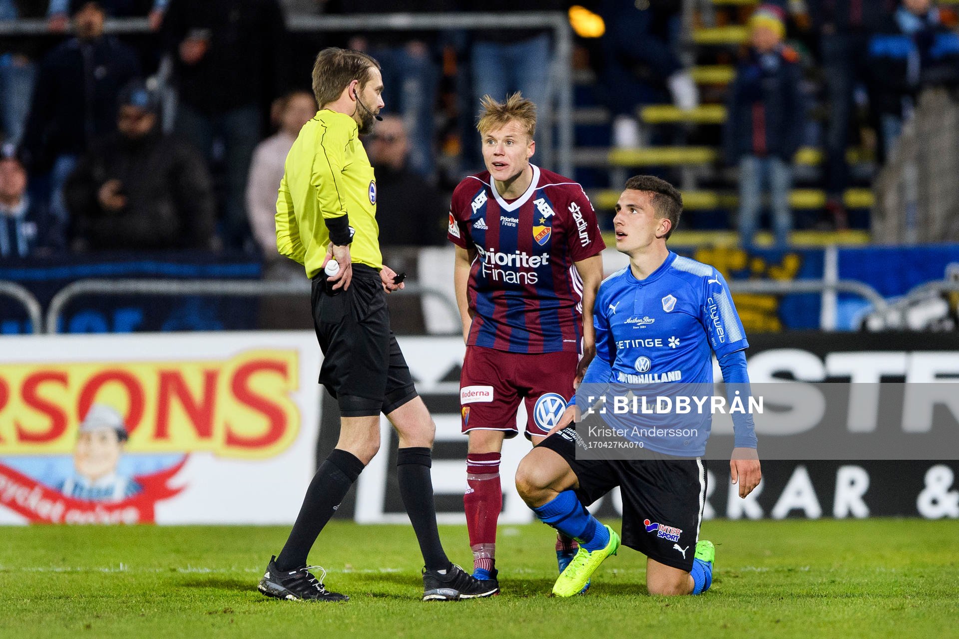 Domare Johan Hamlin, Djurgårdens Elliot Käck och