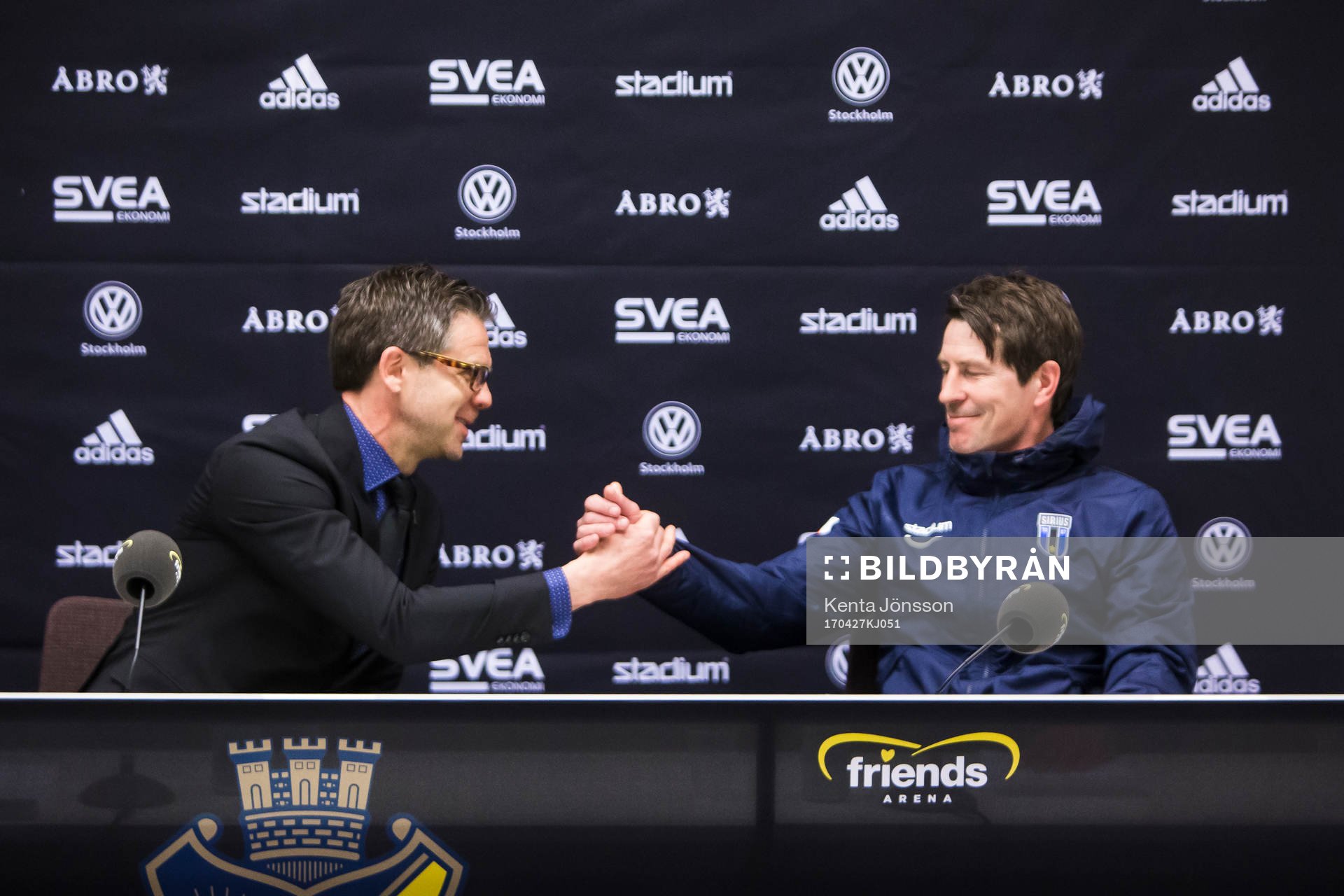 s tränare Rikard Norling och Sirius tränare Thomas
