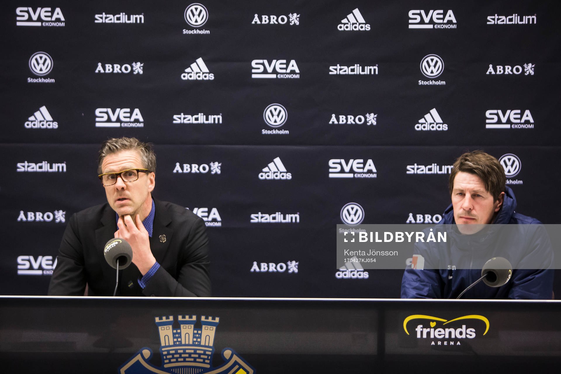 s tränare Rikard Norling och Sirius tränare Thomas
