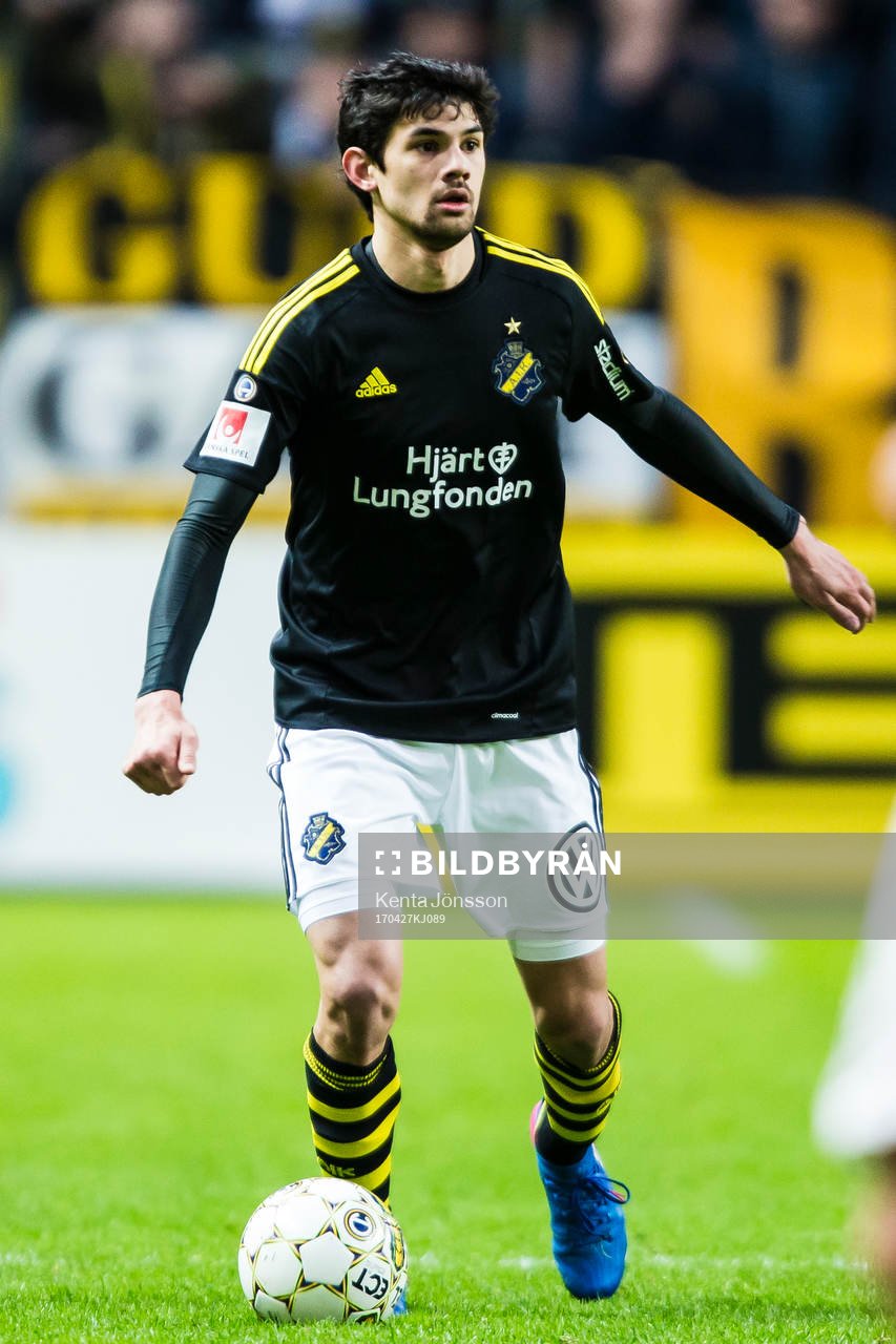 s Jesper Nyholm i aktion