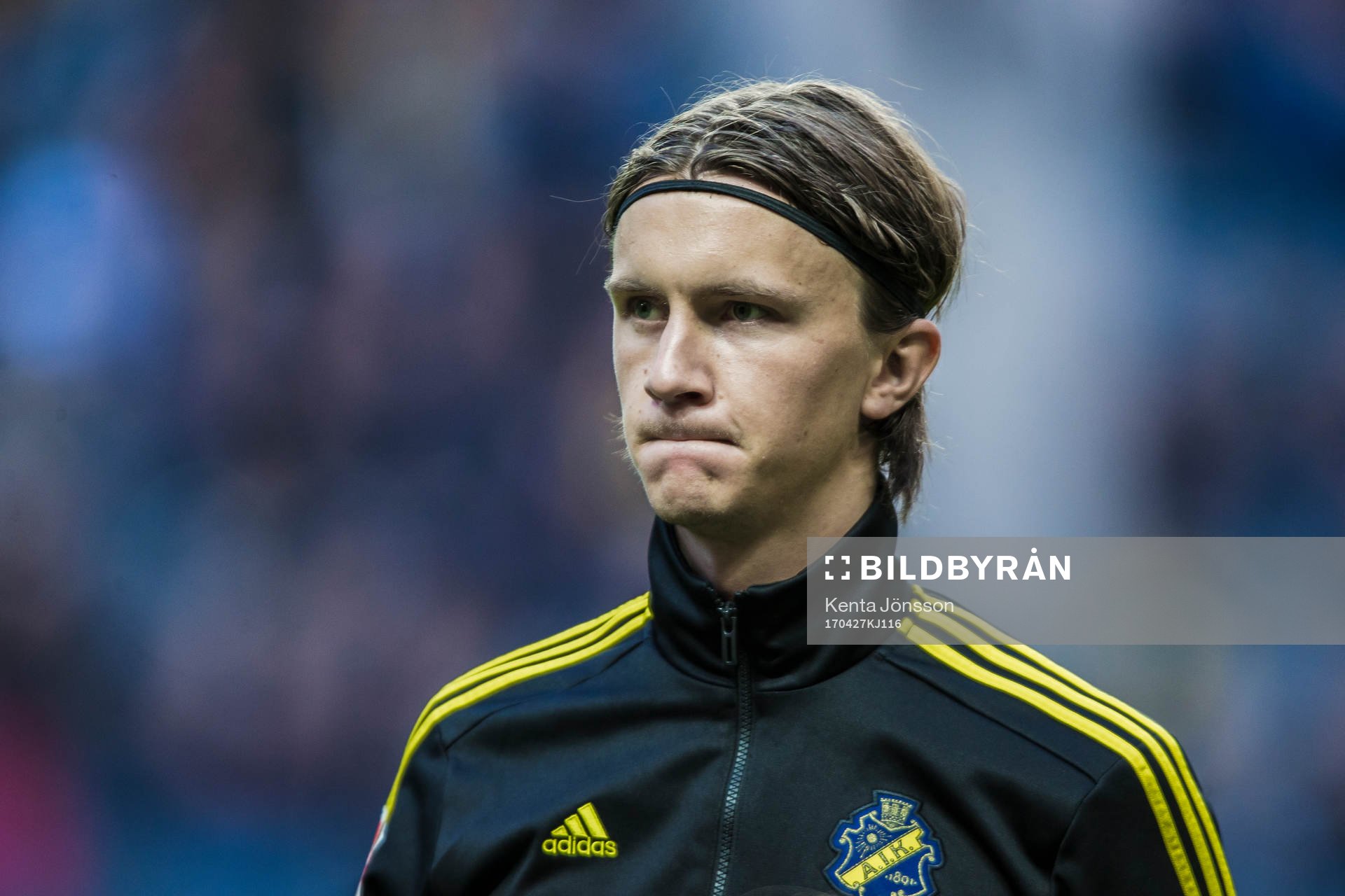 s Kristoffer Olsson innan fotbollsmatchen i Allsvenskan