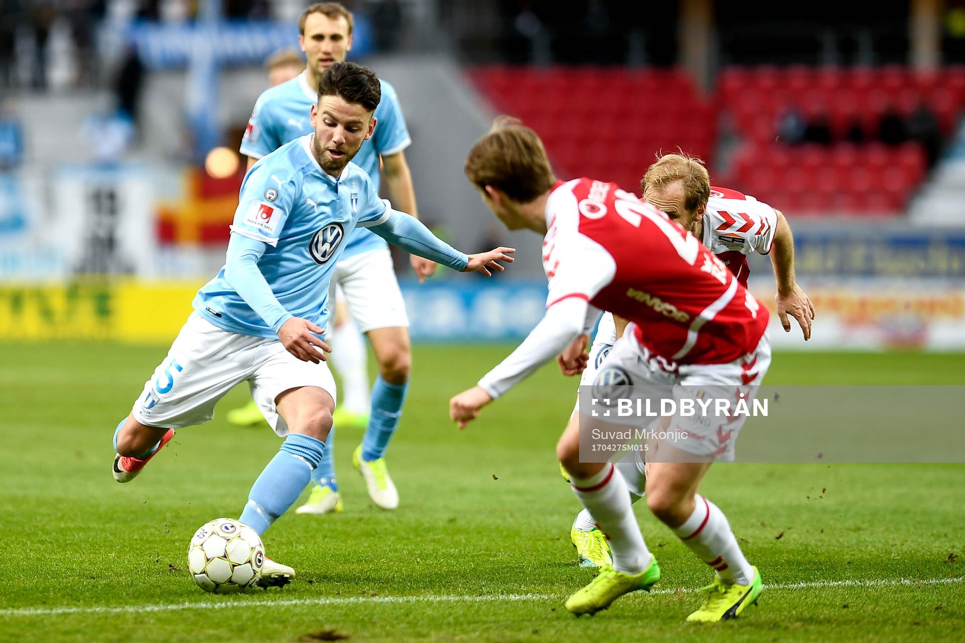 Malmö FFs Erdal Rakip och Kalmars Carl Johansson