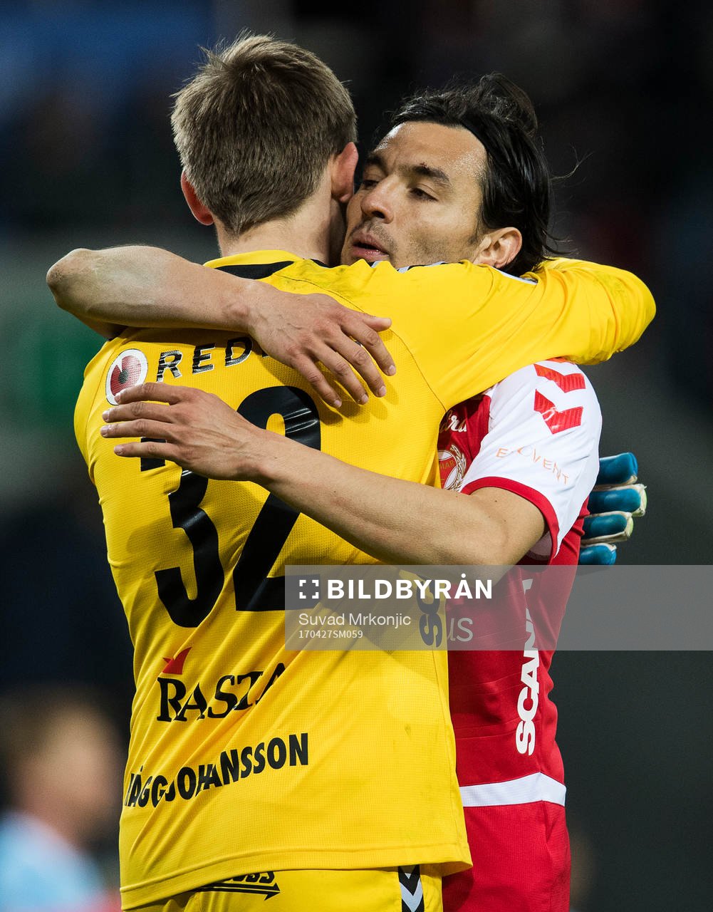 Kalmars målvakt Lucas Hägg-Johansson och Emin Nouri