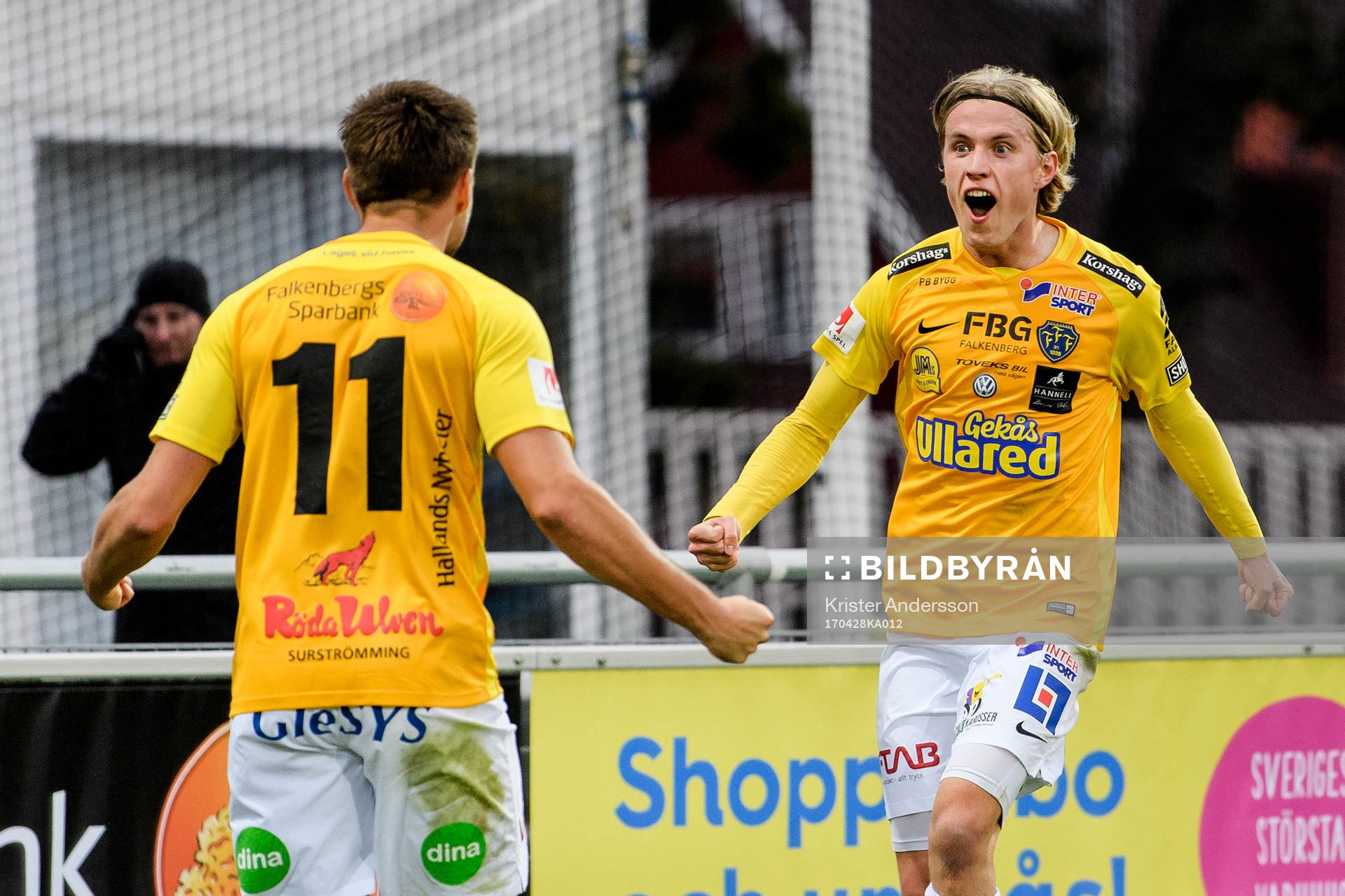 Falkenbergs Viktor Götesson jublar
