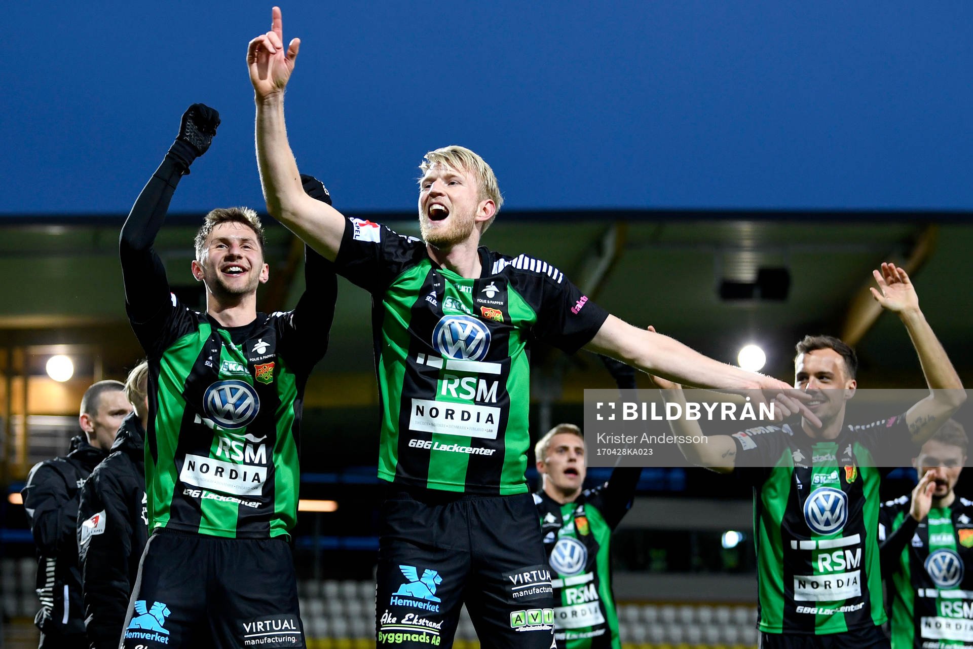 GAIS spelare jublar efter fotbollsmatchen i Superettan mellan Falkenberg och GAIS den 28 april 2017 i Falkenberg.