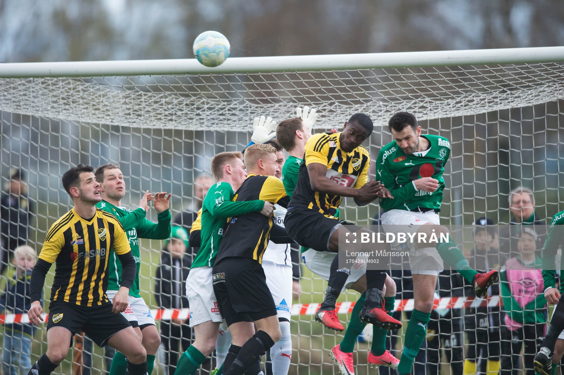 IFK Hässleholms Kojo Annor i matchen i division 2  mellan