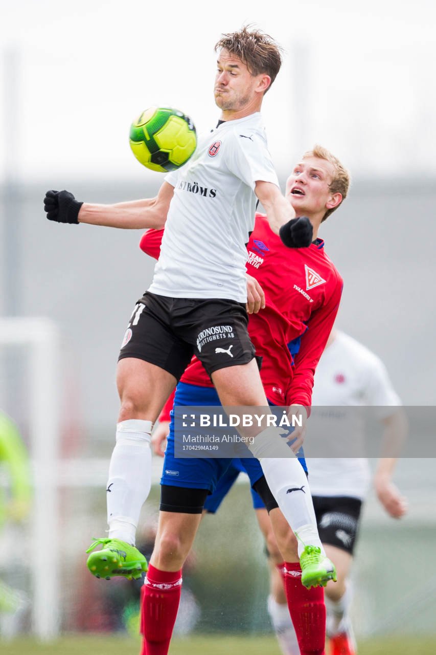Hittarps Mattias Hallberg i duell