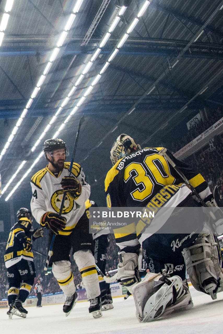 s målvakt Linus Söderström