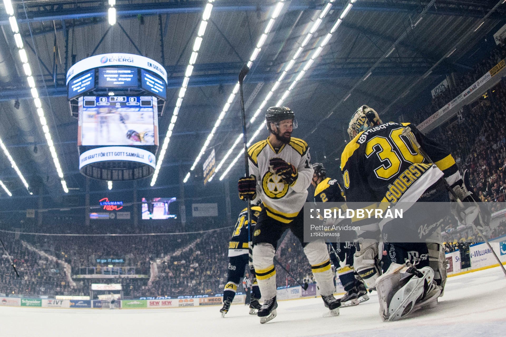 s målvakt Linus Söderström