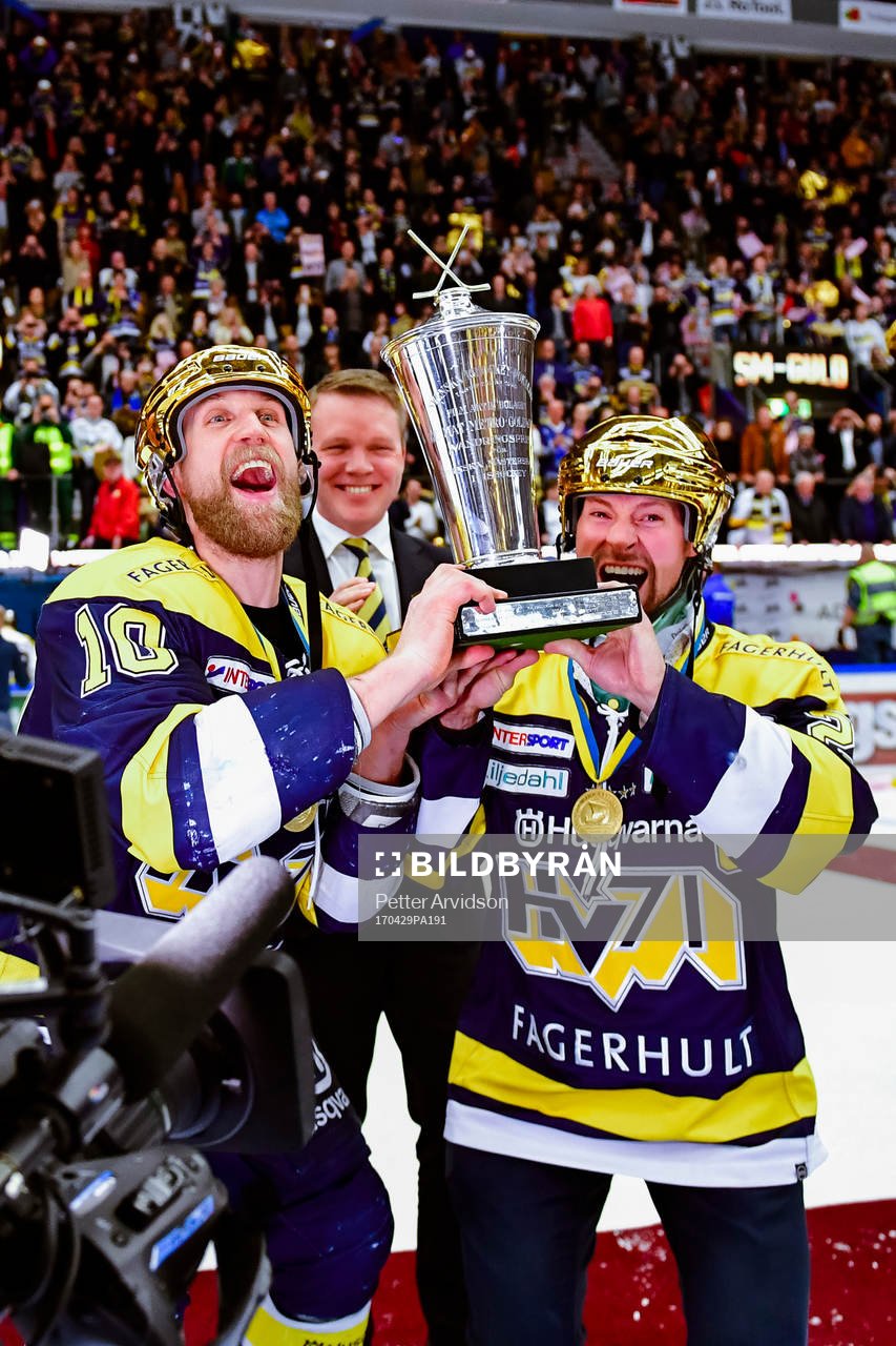 s Martin Thörnberg och Chris Abbott  jublar