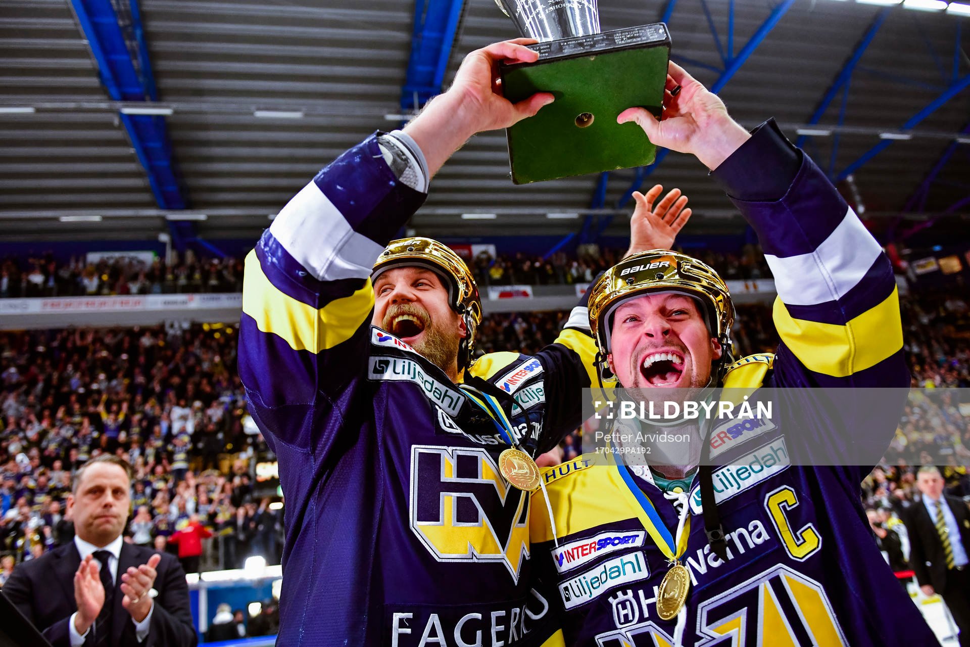 s Martin Thörnberg och Chris Abbott  jublar