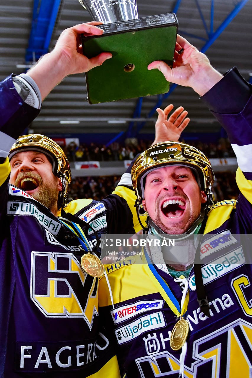s Martin Thörnberg och Chris Abbott  jublar