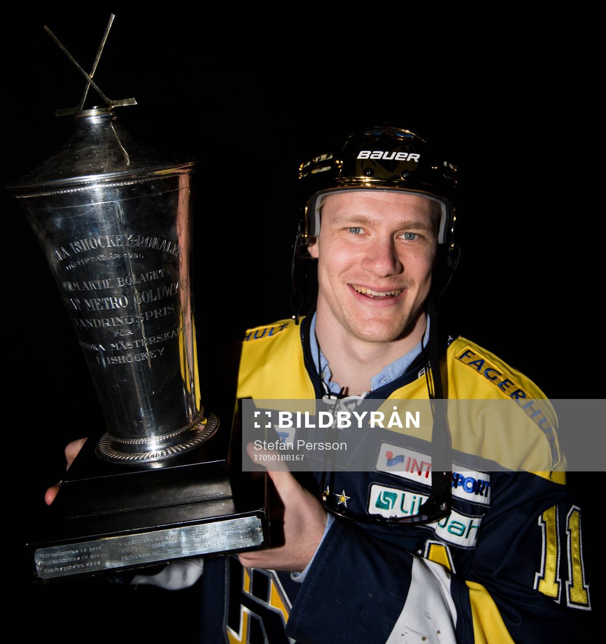 s Simon Önerud med pokalen Le Mat