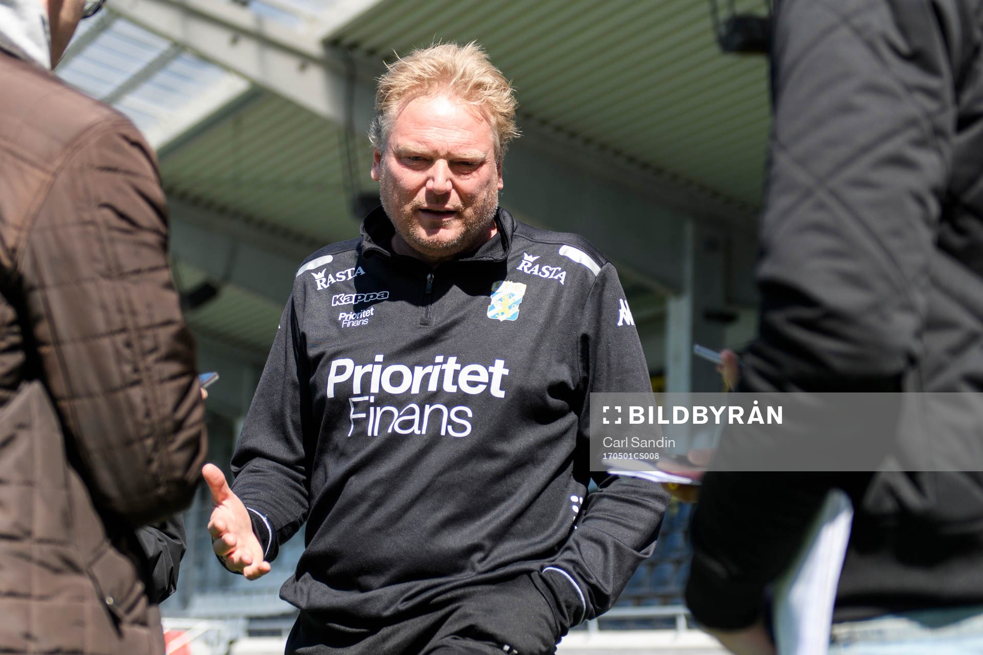 Tränare Jörgen Lennartsson under en träning med det allsvenskan fotbollslaget IFK Göteborg den 1 maj 2017 i Göteborg.