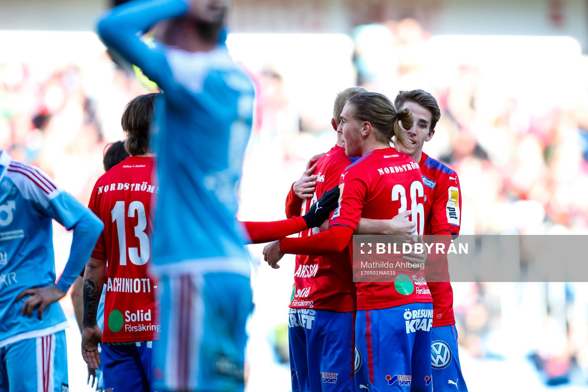 Helsingborgs Peter Larsson jublar