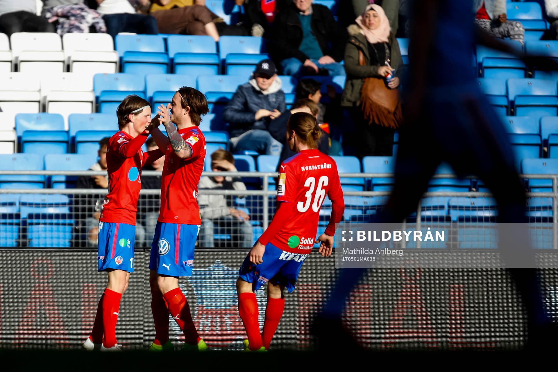 Helsingborgs Max Svensson  jublar