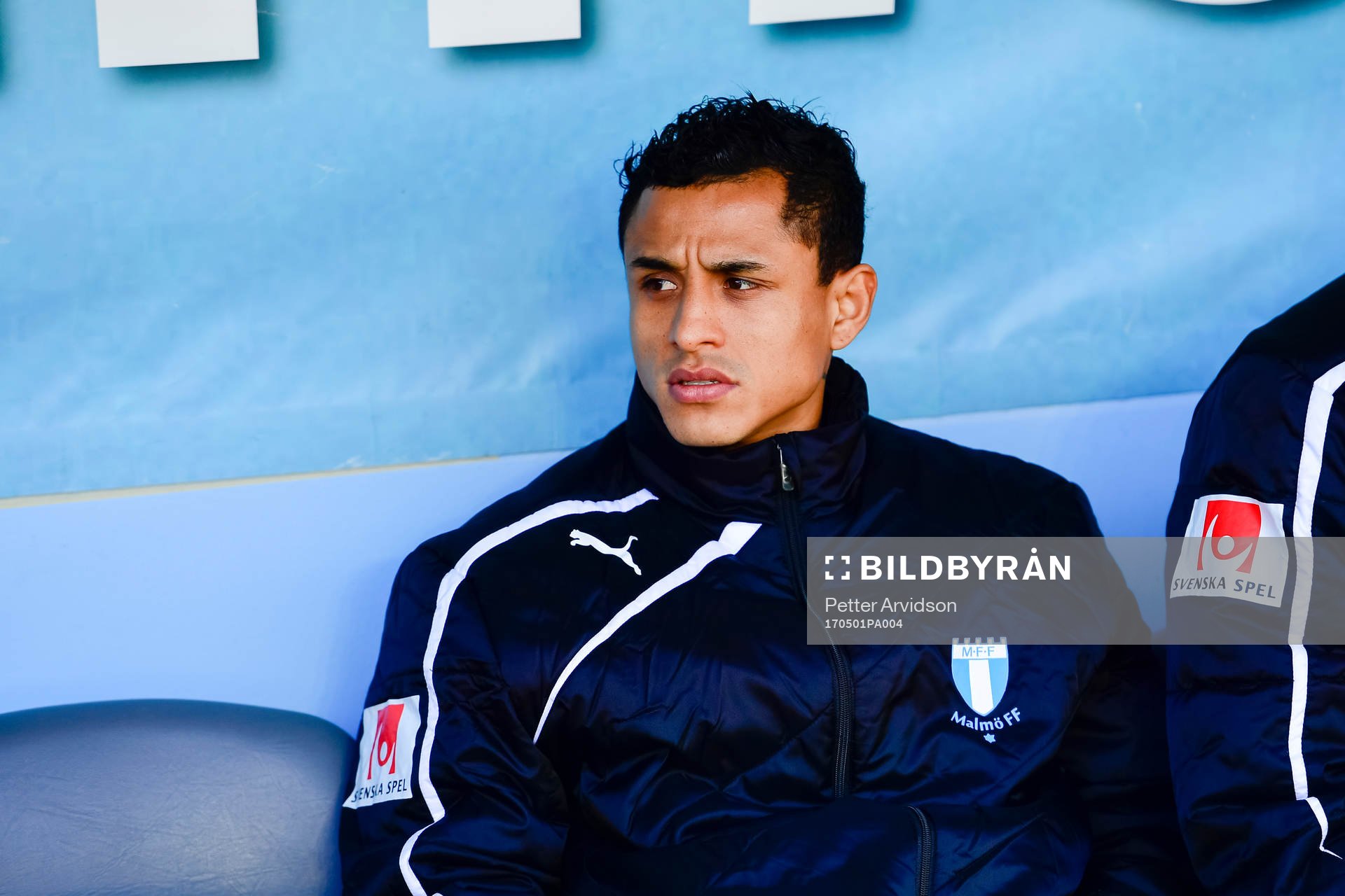 Malmö FFs Yoshimar Yotún på bänken före