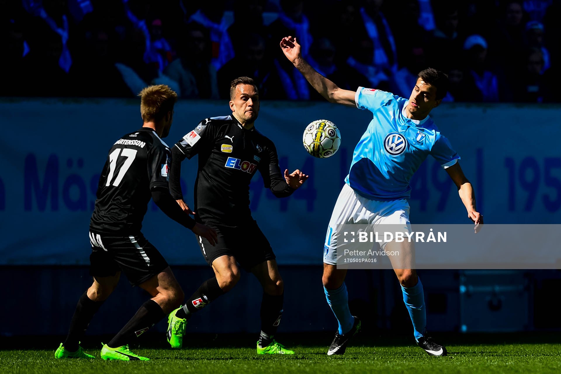 Malmö FFs Alexander Jeremejeff och Örebros Logi
