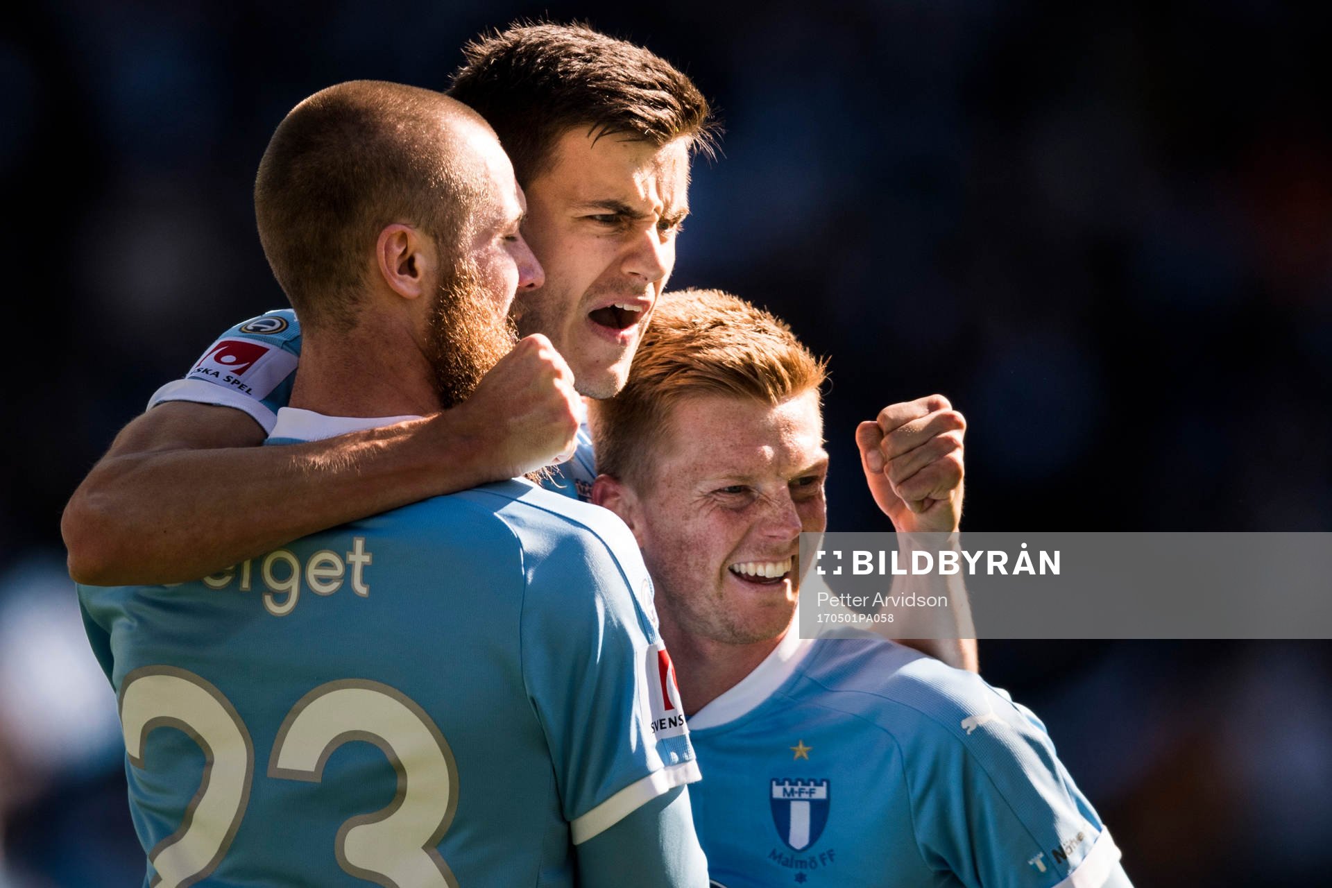Malmö FFs Alexander Jeremejeff jublar efter sitt matchavgörande 2-1 mål tillsammans med Jo Inge Berget och Anders Christiansen under fotbollsmatchen i Allsvenskan mellan Malmö FF och Örebro den 1 april 2017 i Malmö.