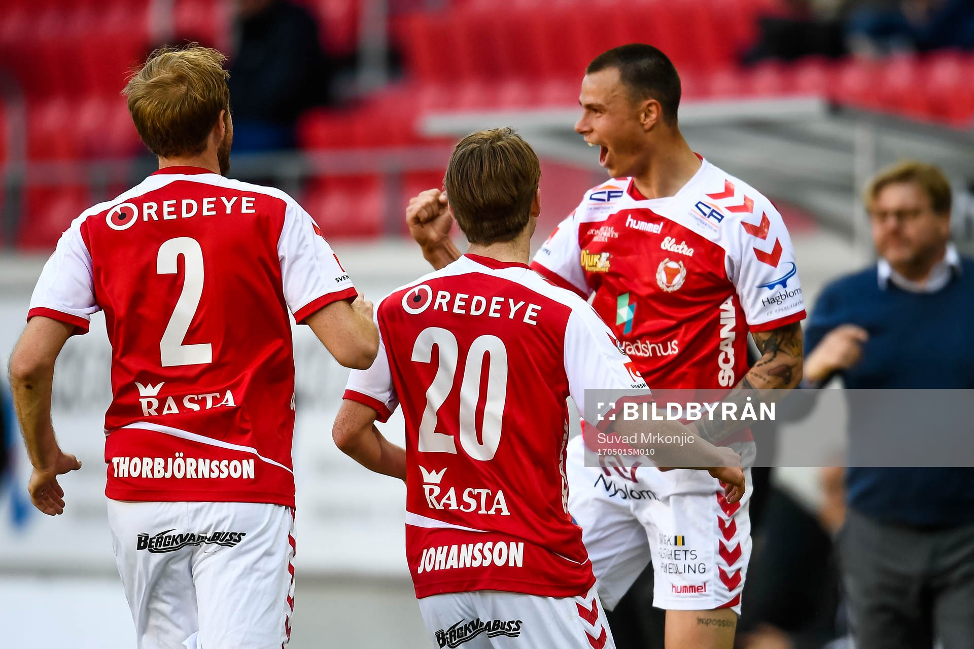 Kalmars Melker Hallberg och Carl Johansson jublar