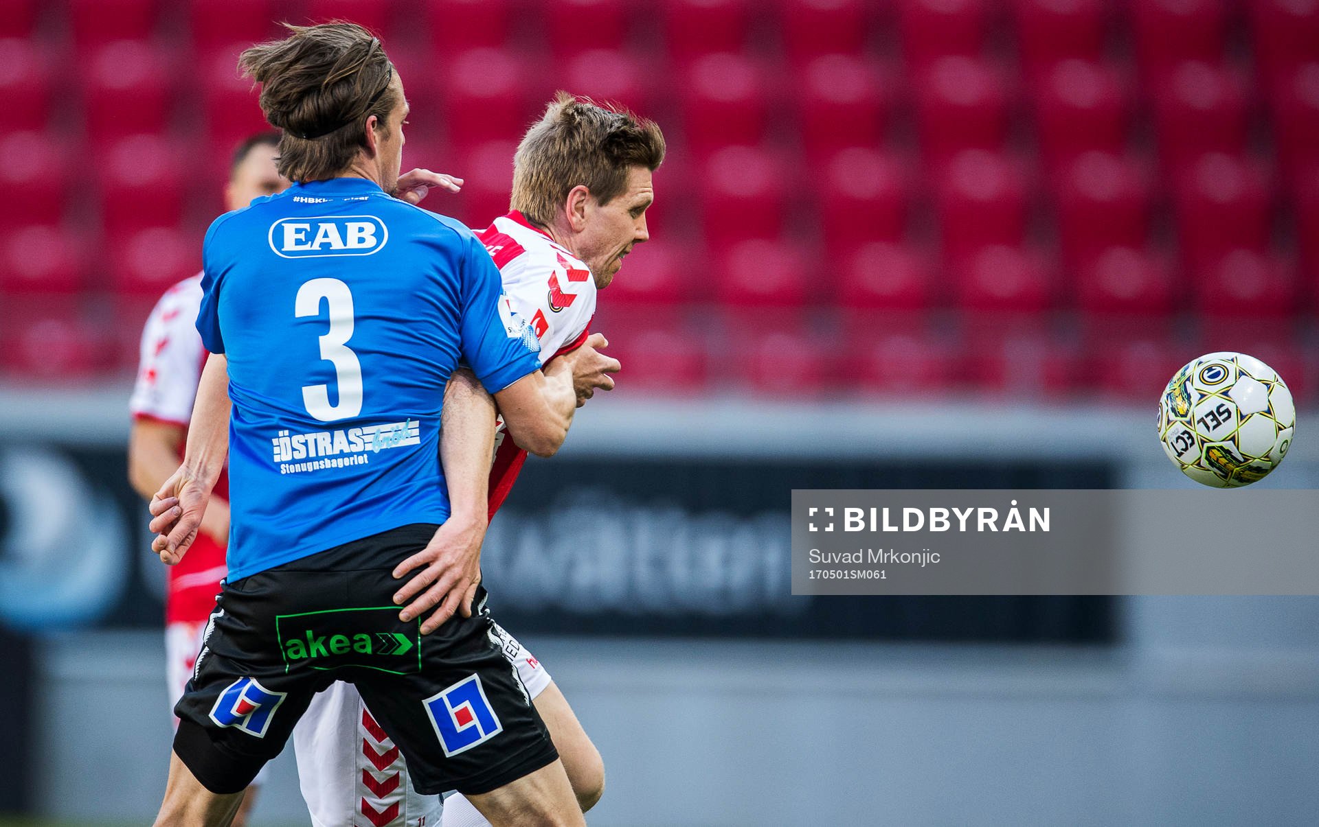 Kalmars David Elm och Halmstads Fredrik Liverstam