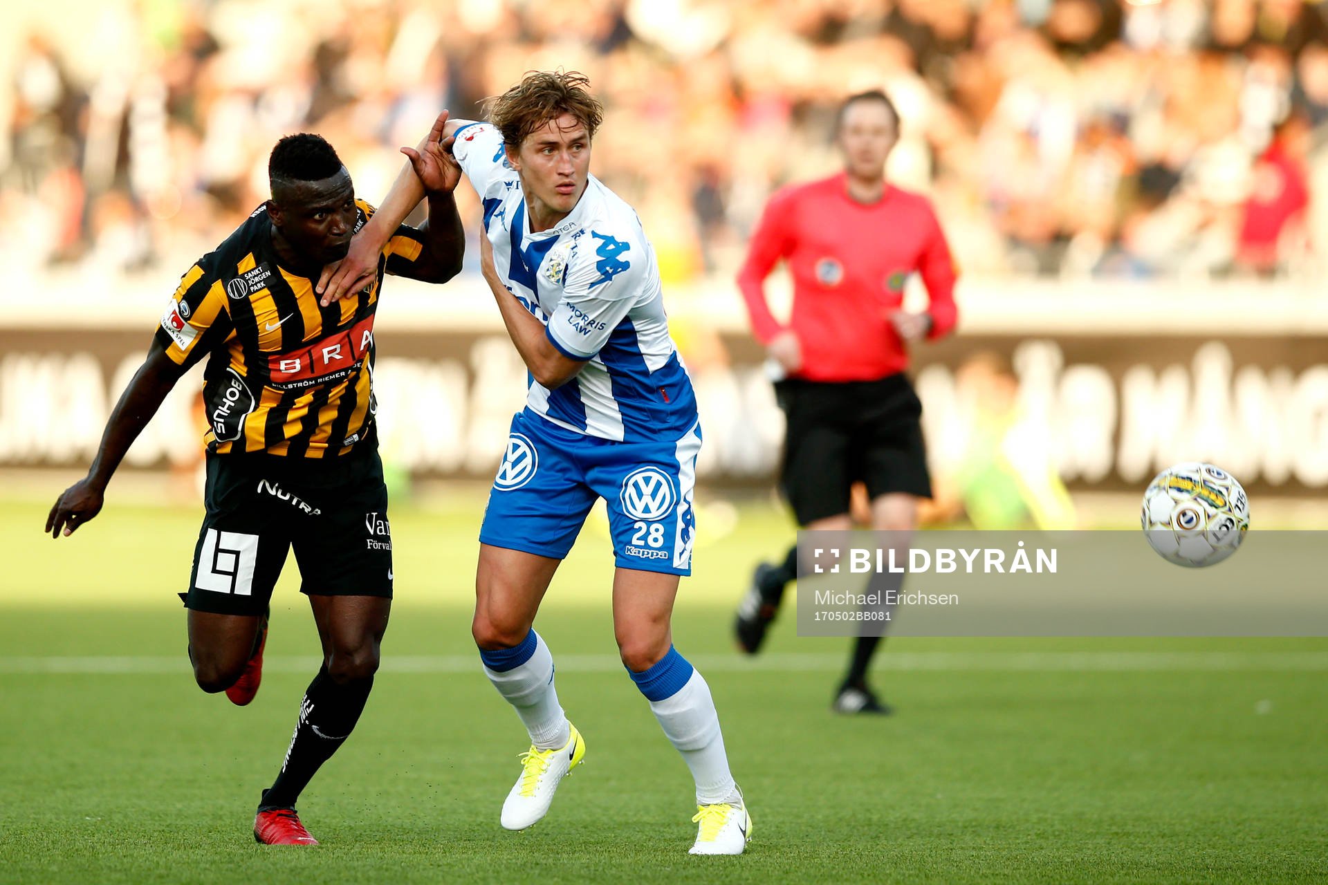 Häckens Alhassan Kamara och IFK Göteborgs Thomas Rogne