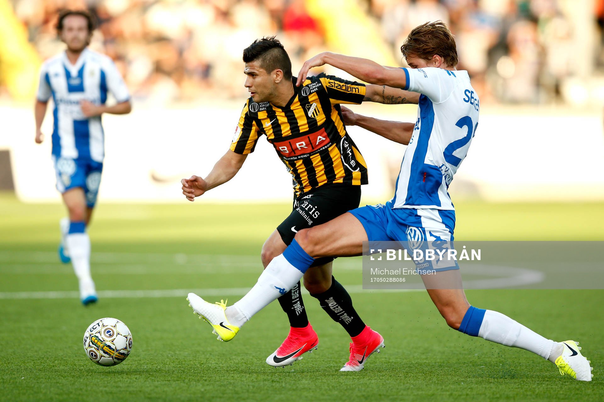 Häckens Paulinho och IFK Göteborgs Thomas Rogne