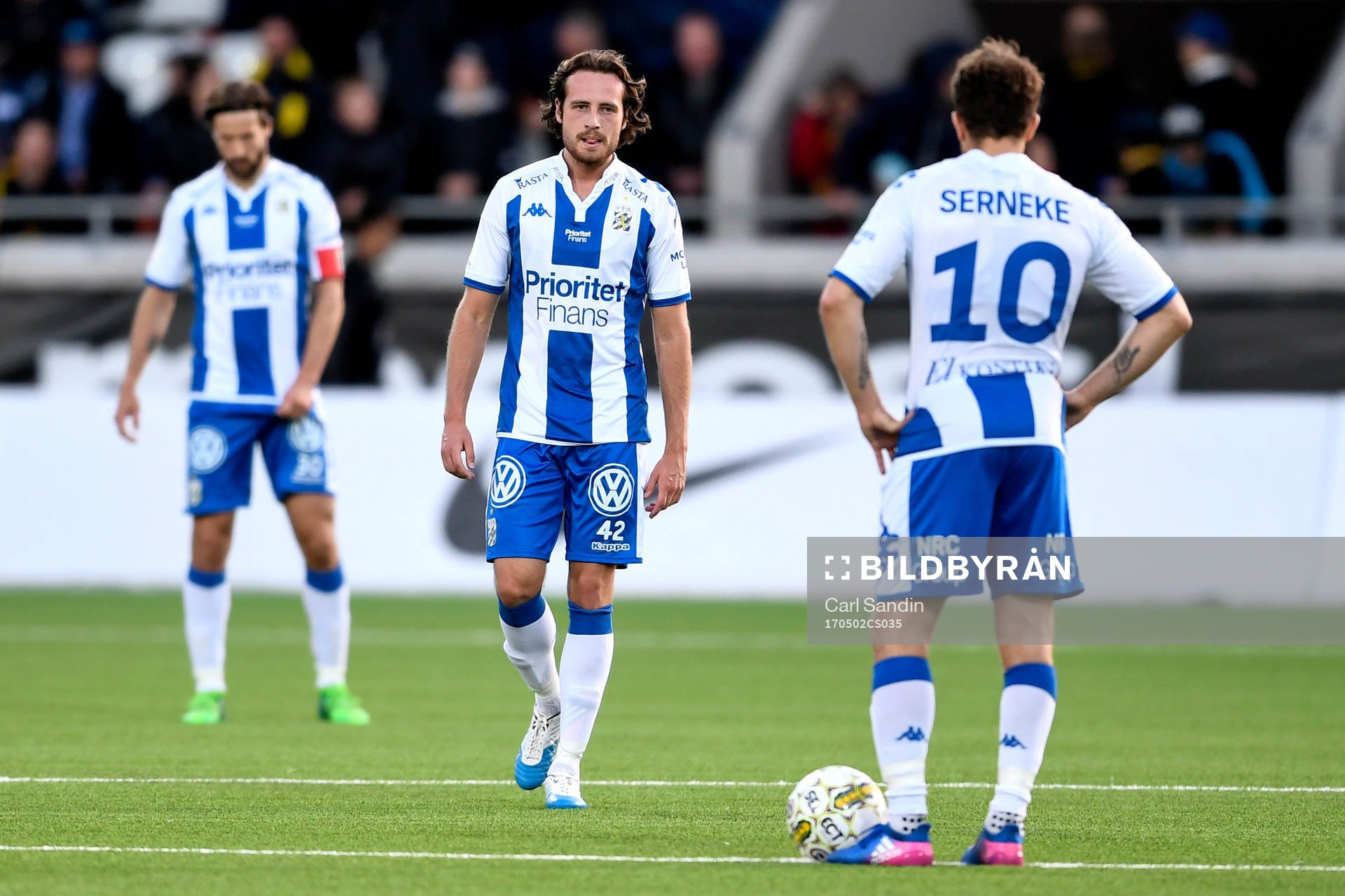 IFK Göteborgs Mikkel Diskerud och Tobias Hysen deppar
