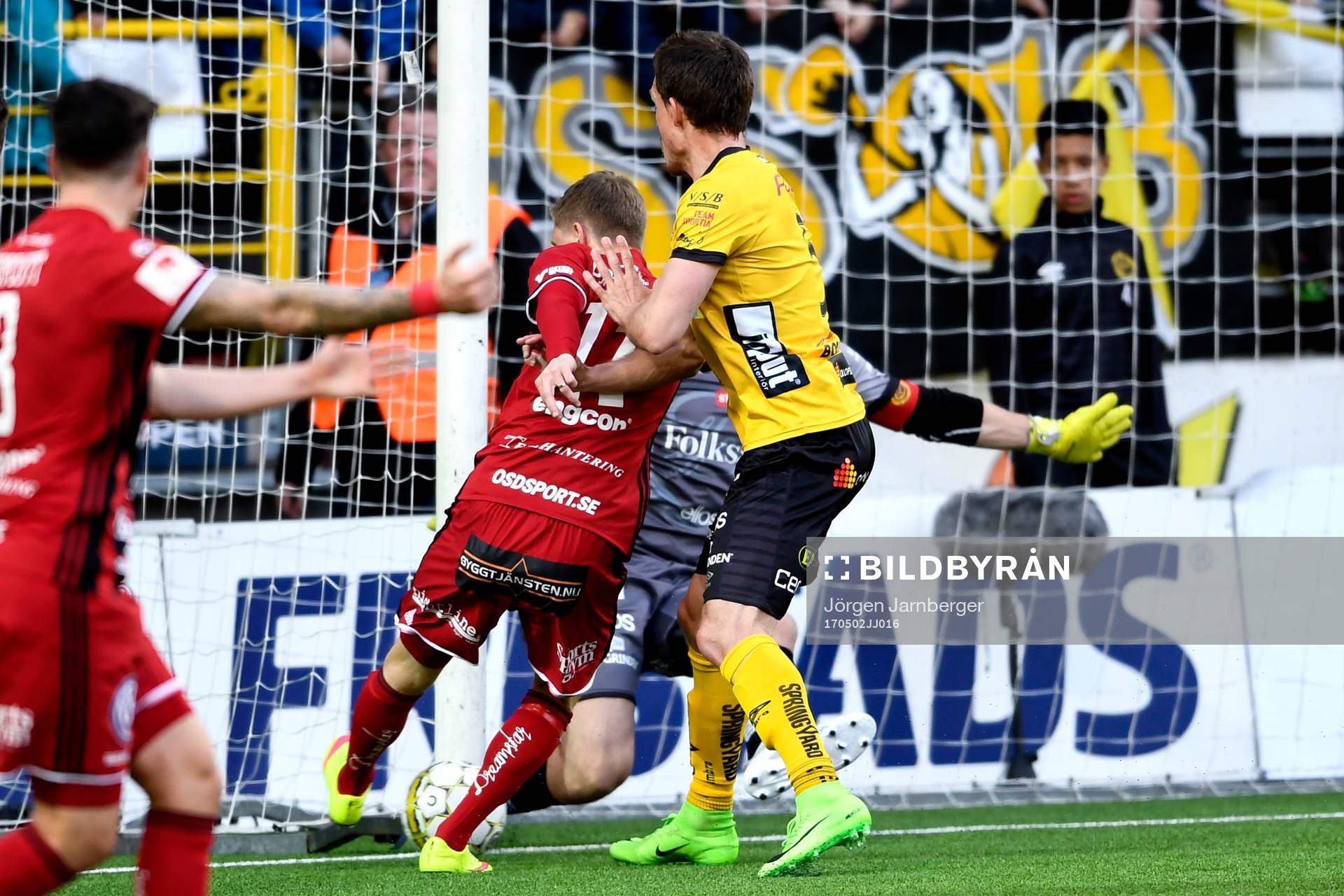 Östersunds Johan Bertilsson gör 2-1