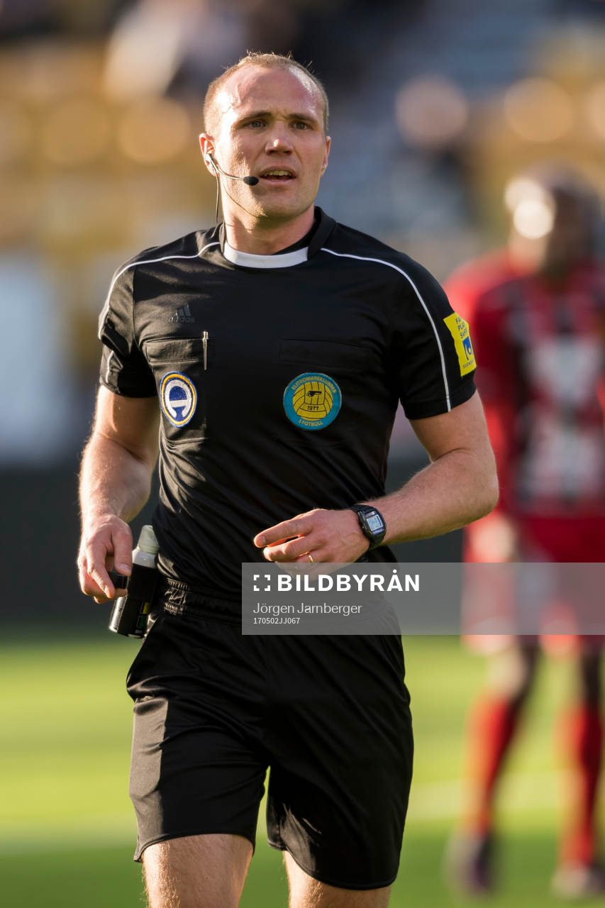 Domare Patrik Eriksson