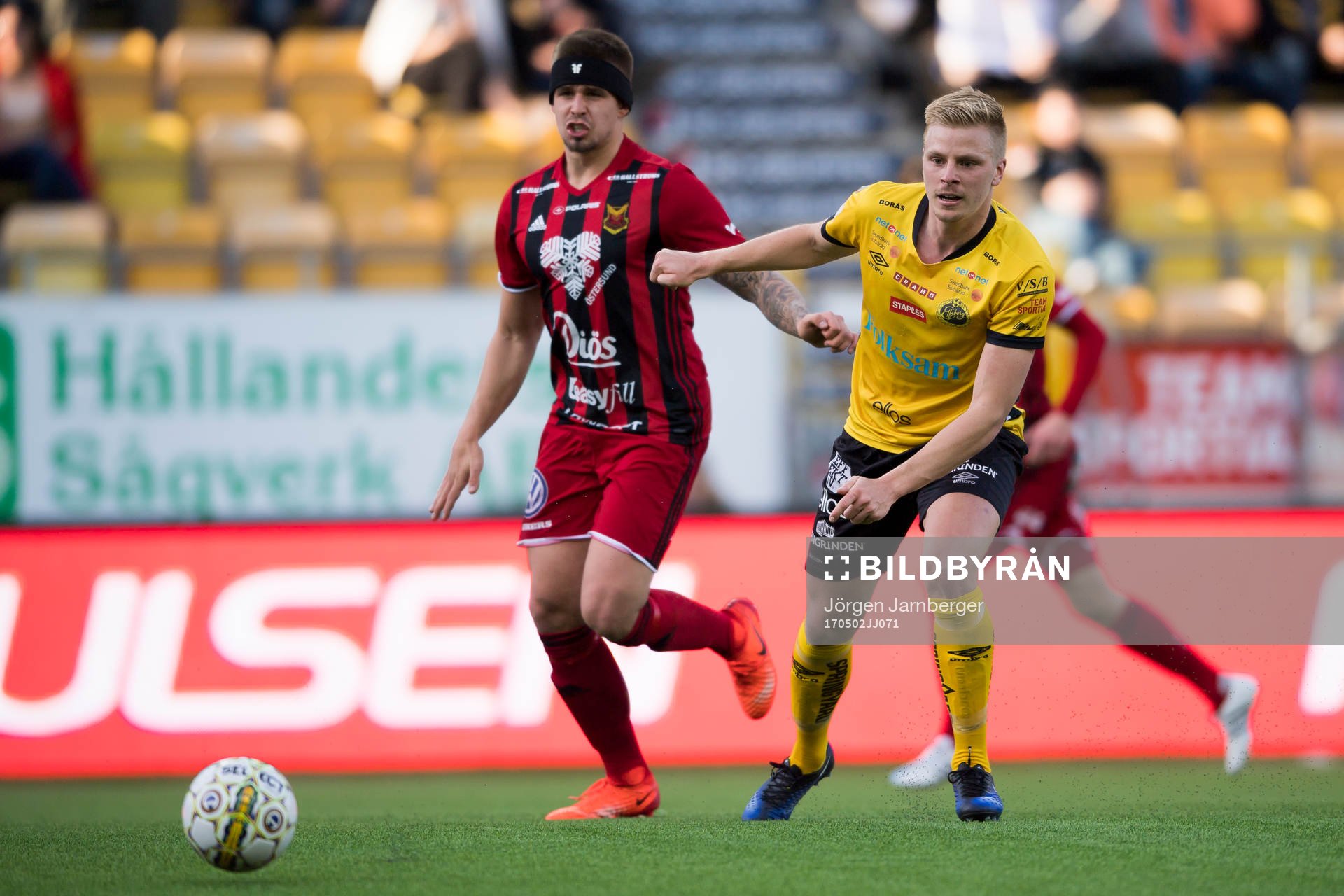 Elfsborgs Simon Olsson och Östersunds Douglas Bergqvist