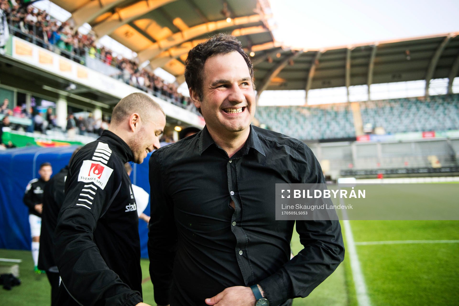 GAIS tränare Benjamin Westman jublar