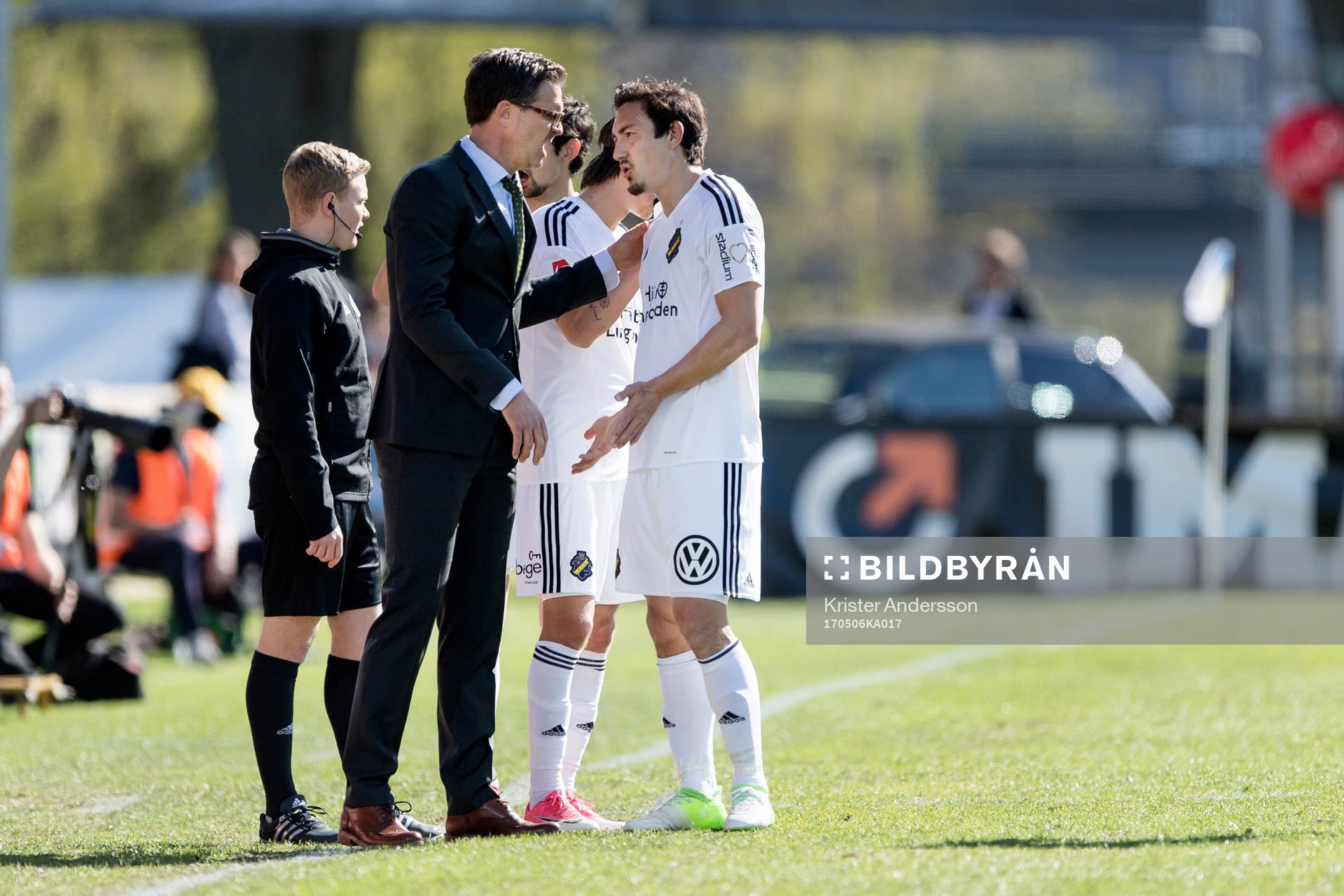 s tränare Rikard Norling och Stefan Ishizaki
