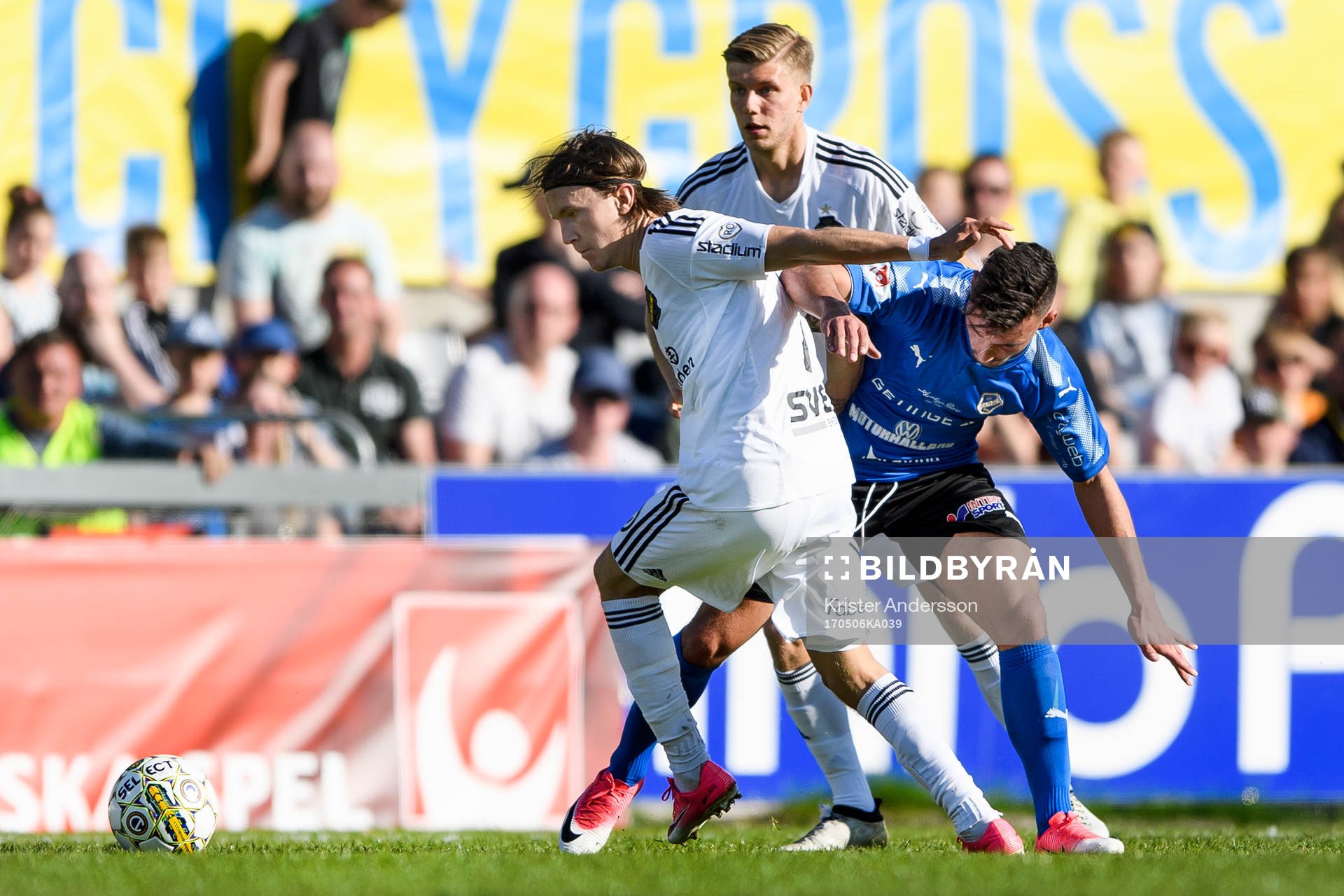 s Kristoffer Olsson och Halmstads Sead Haksabanovic