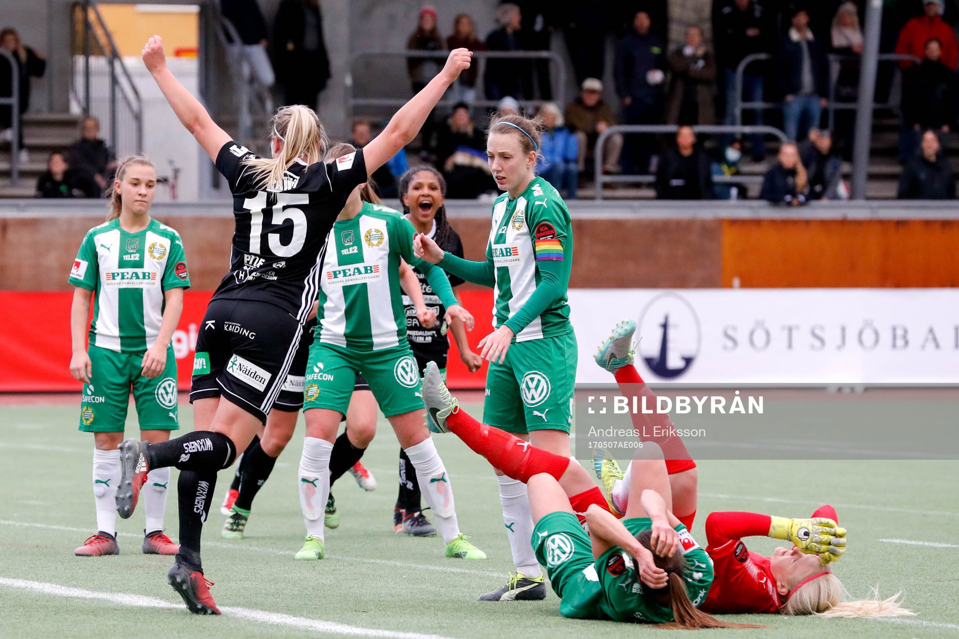 Piteås Ellen Löfqvist jublar